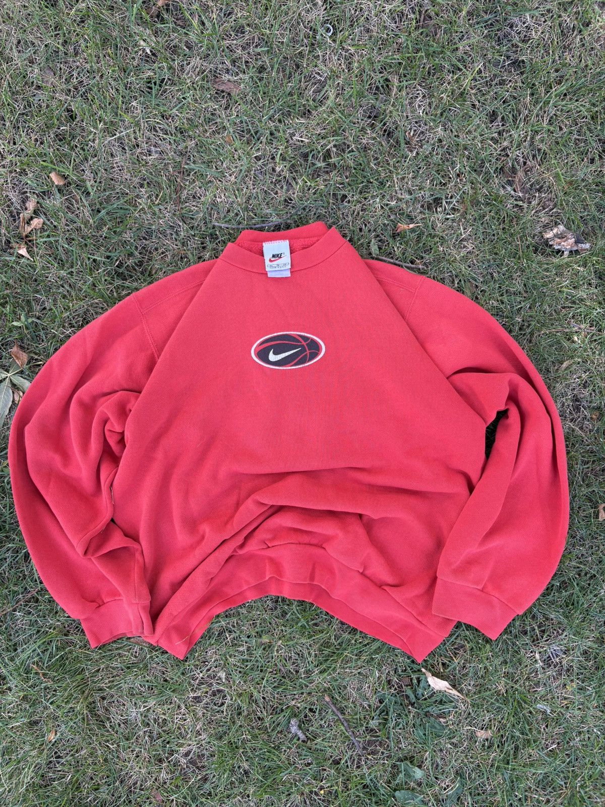 Nike Vintage 90s Nike Basketball Sweatshirt - L Size US L / EU 52-54 / 3 - 1 Thumbnail