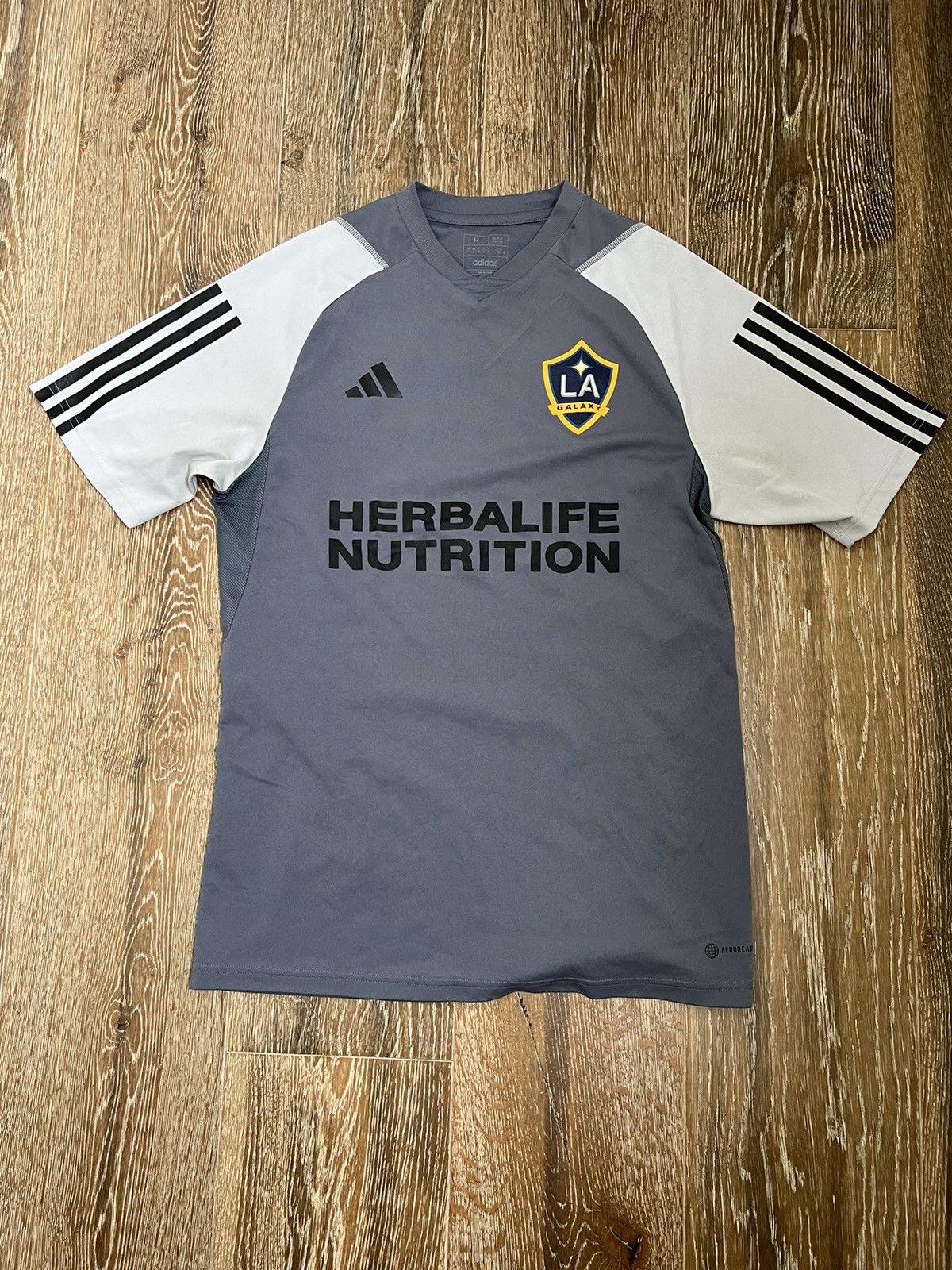 Adidas Adidas los angeles galaxy soccer kit jersey Size US M / EU 48-50 / 2 - 1 Thumbnail