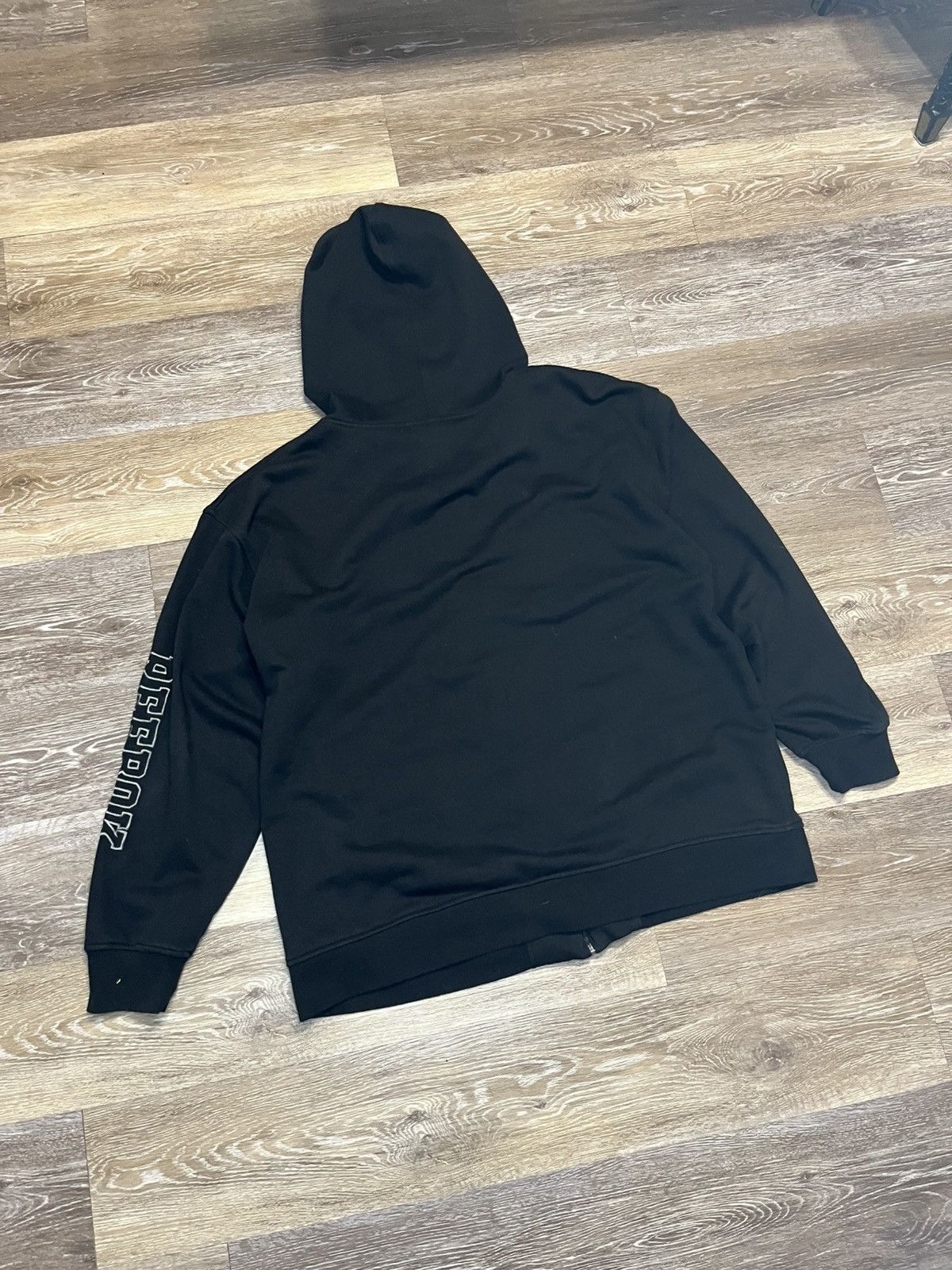 Reebok × Vintage Black & Grey Vintage Reebok Logo Zip Up Side Logo On Arm Size US L / EU 52-54 / 3 - 5 Thumbnail