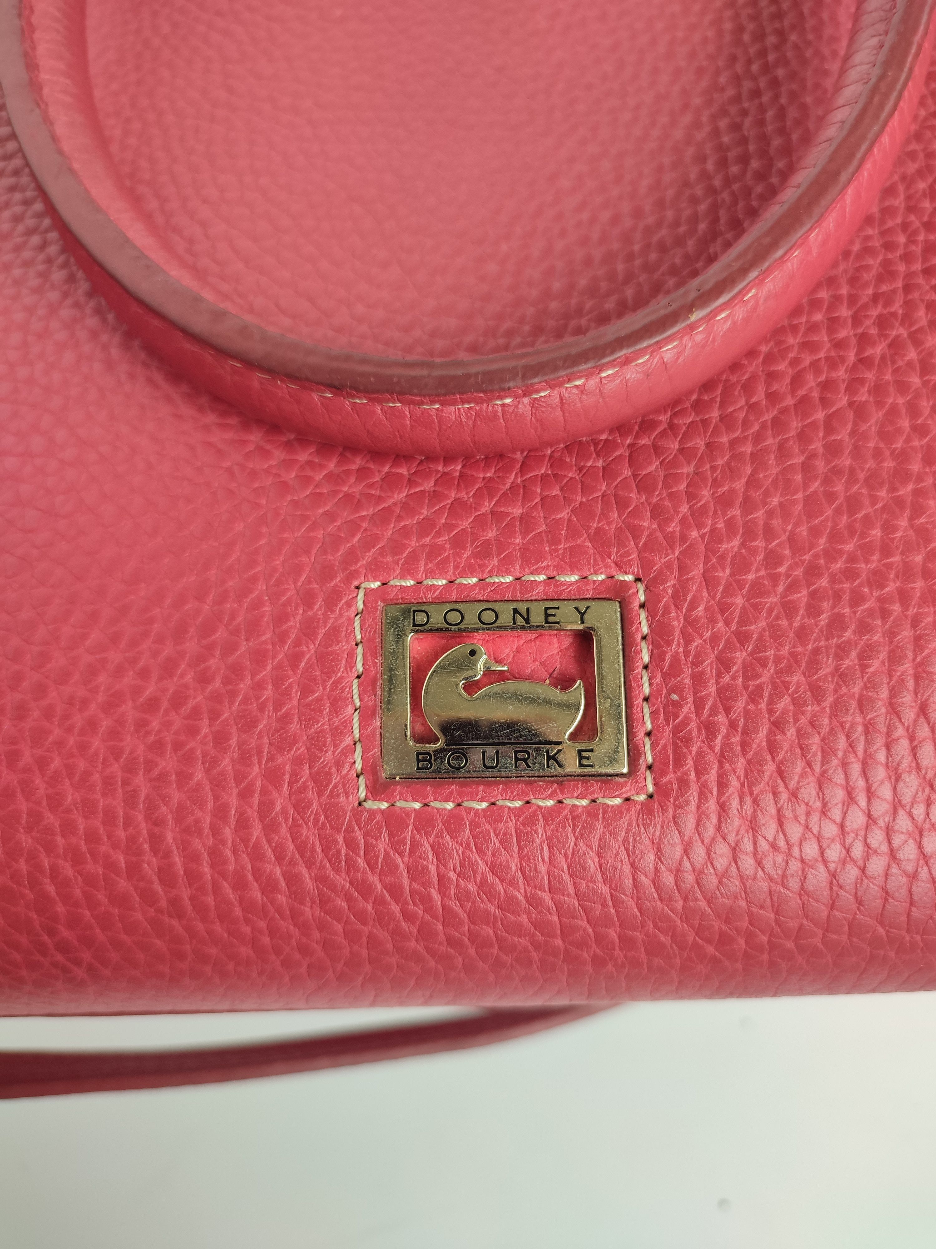 Dooney & Bourke DOONEY & BOURKE RED LEATHER HANDBAG Size ONE SIZE - 8 Thumbnail