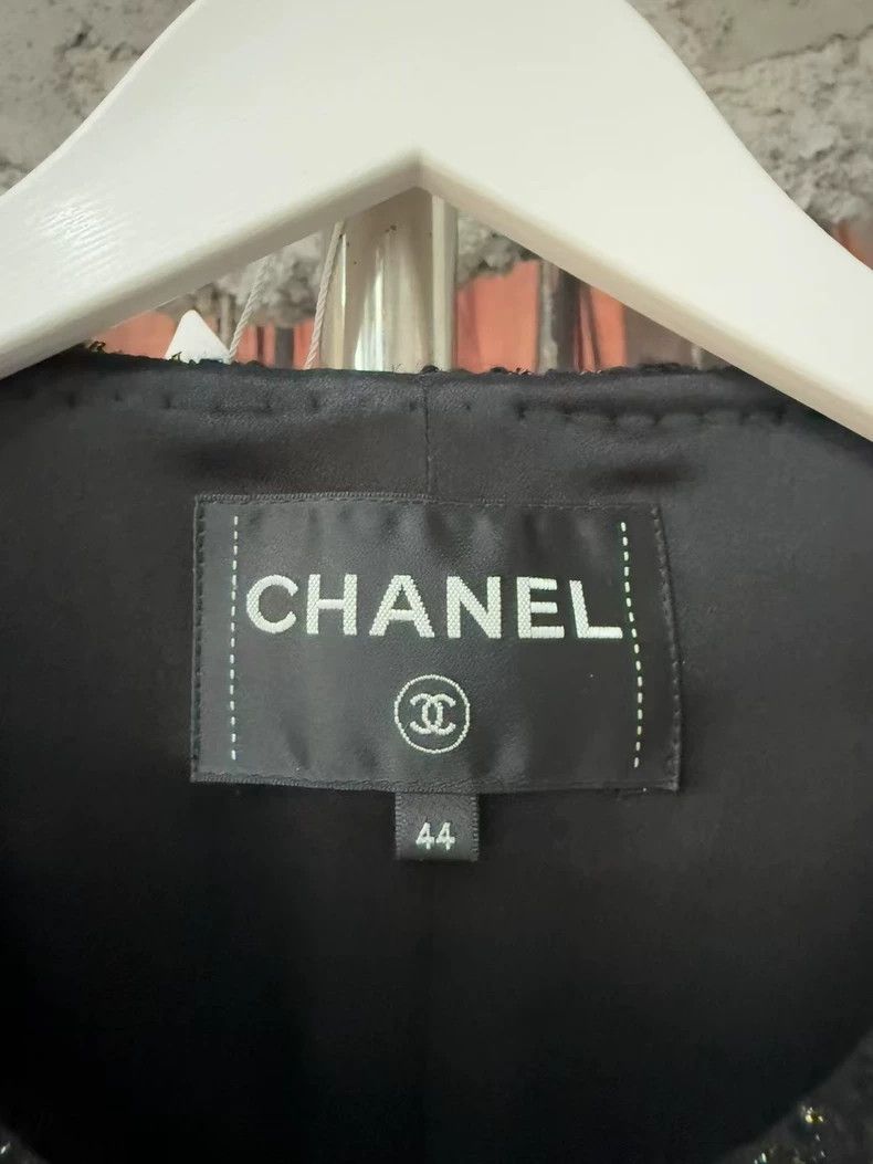 Chanel Chanel Black gold tweed four-bag Egyptian series jacket Size M / US 6-8 / IT 42-44 - 5 Thumbnail