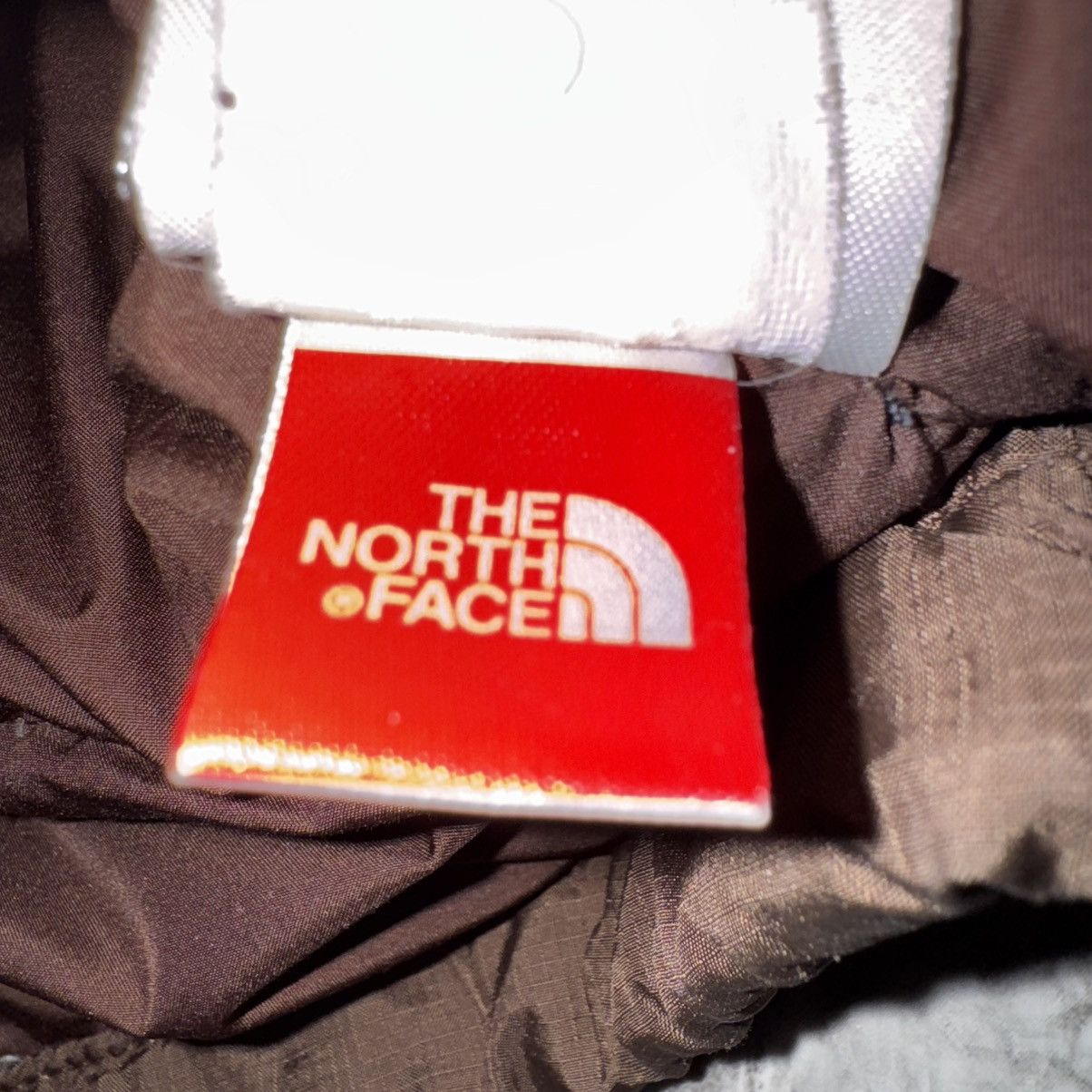 The North Face Vintage North Face Brown Retro 96 Nuptse Puffer Vest Jacket Size S / US 4 / IT 40 - 13 Thumbnail