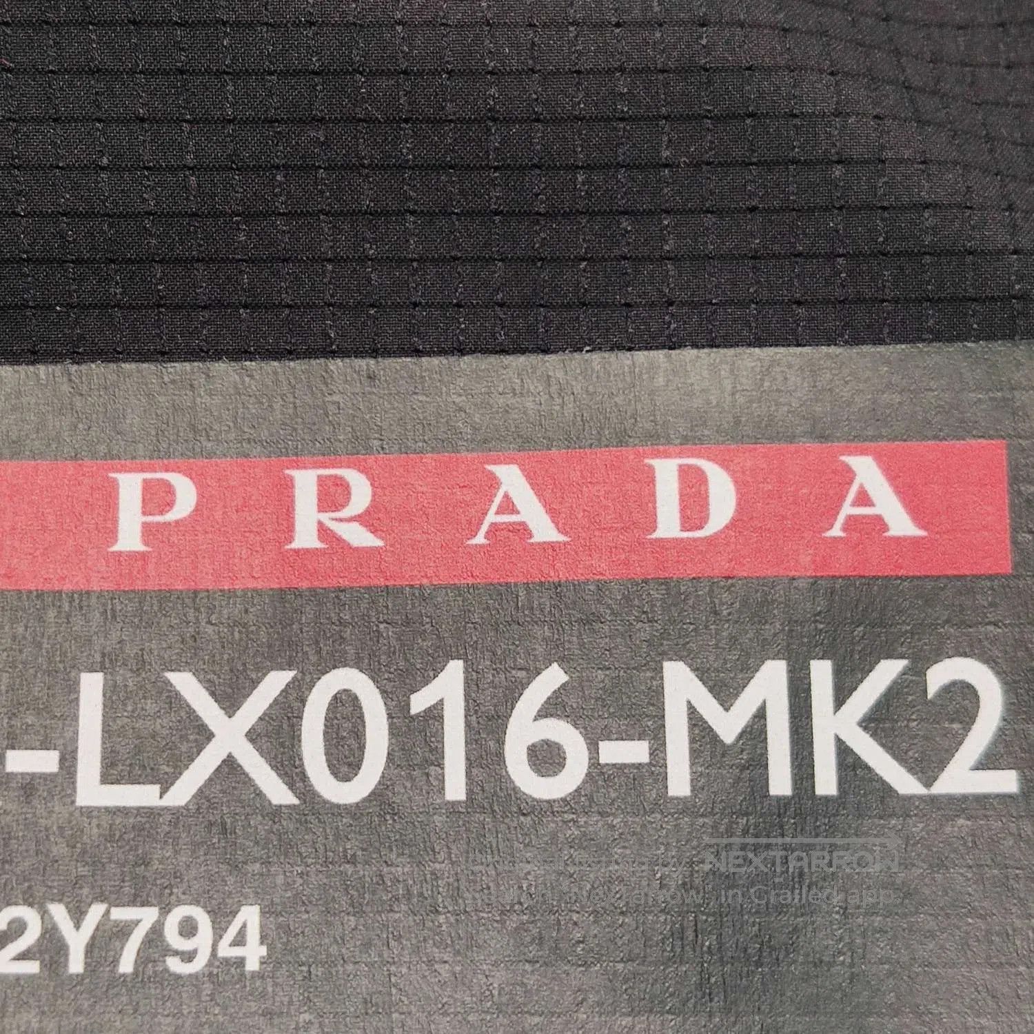 Prada Prada XS Solid Letter Logo Shorts. Size US 26 / EU 42 - 9 Thumbnail