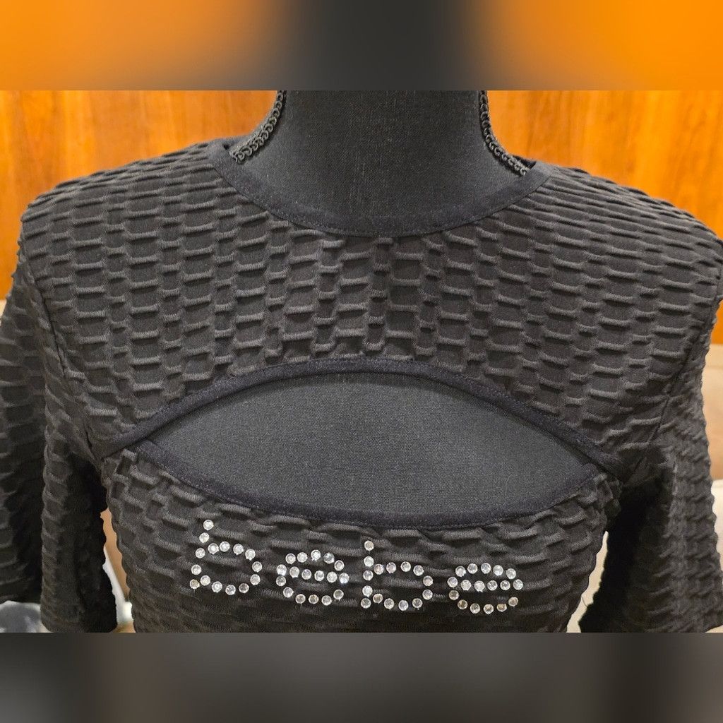 Bebe Bebe Black Textured Tee Rhinestone Logo Detail Size L / US 10 / IT 46 - 5 Thumbnail