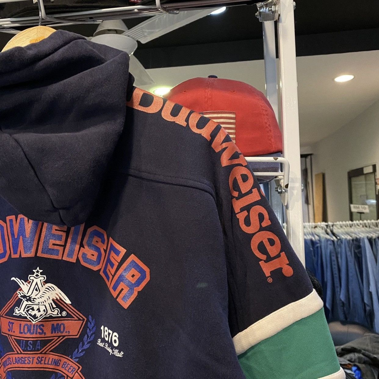 Budweiser VINTAGE 90s Budweiser Big Logo Spellout Hoodie Size US M / EU 48-50 / 2 - 6 Thumbnail