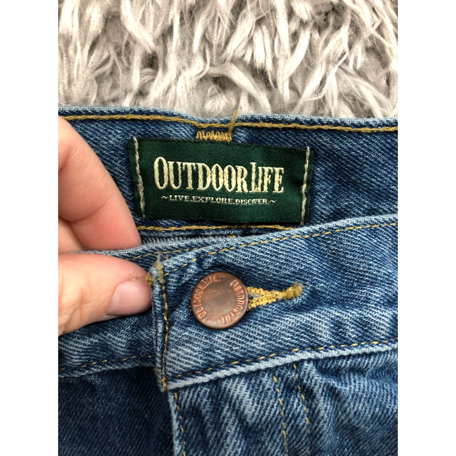 Denime Outdoor Life Bermuda Shorts Mens Size 44 Denim Blue Dark Wash 5-Pocket Regular Mid Rise Belt Loops Casual Jeans Shorts Size US 44 / EU 60 - 6 Thumbnail