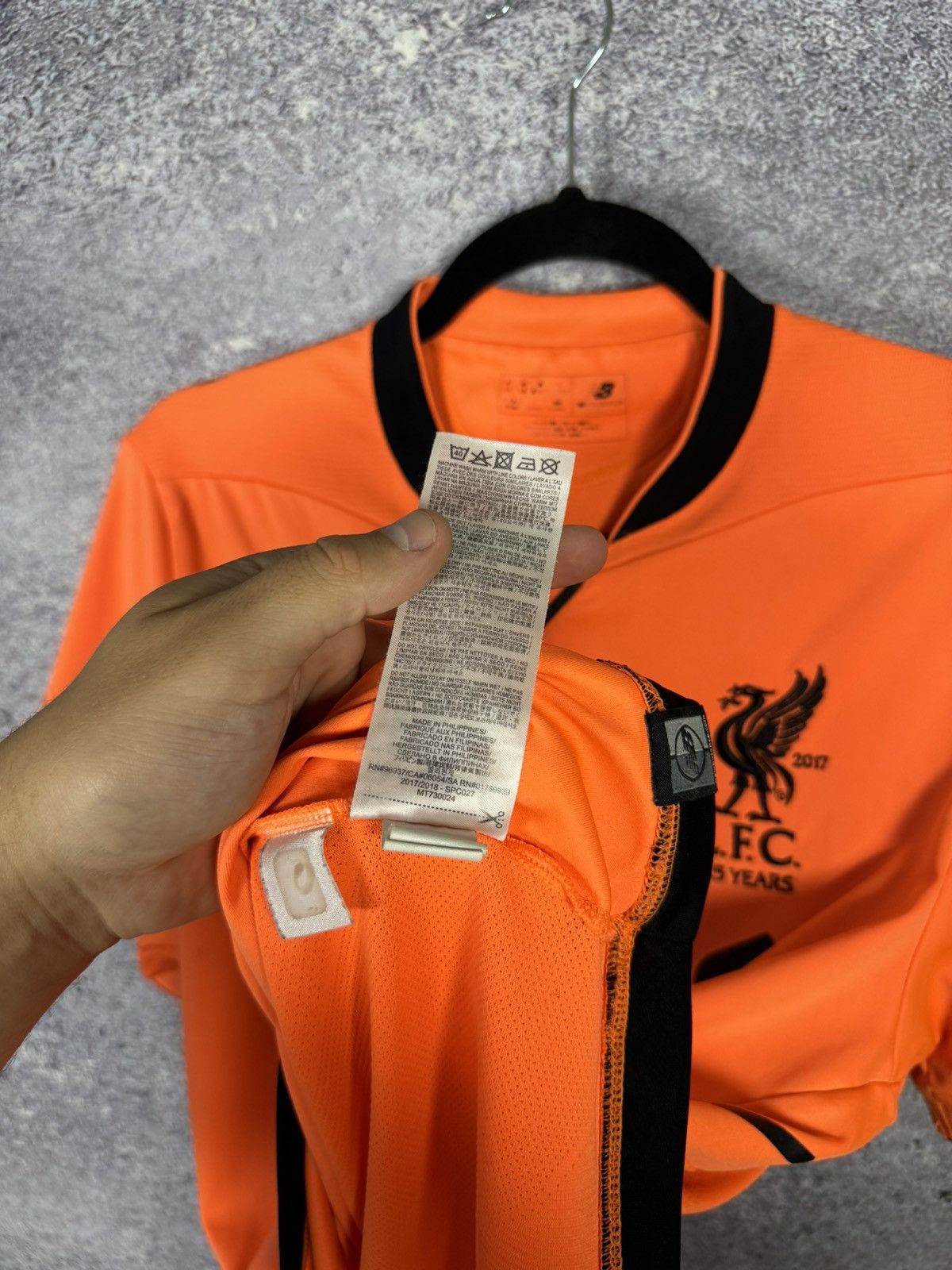 New Balance × Vintage Vintage Liverpool 2017/18 Third New Balance Soccer Jersey Size US M / EU 48-50 / 2 - 15 Thumbnail