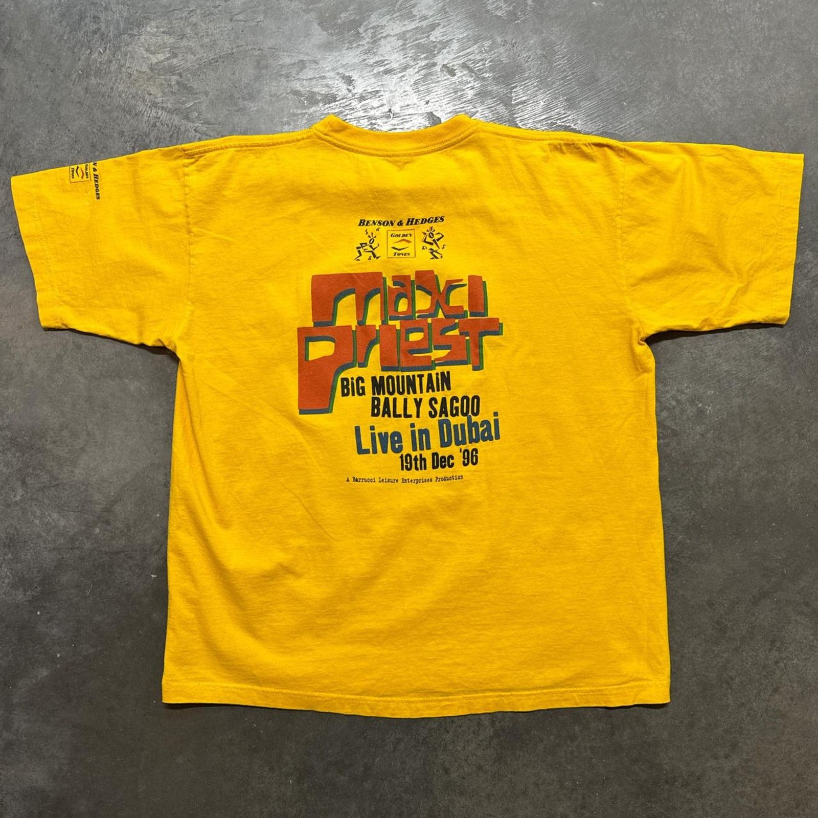 Vintage Maxi Priest Reggae Vintage Live In Dubai Graphic T-Shirt Size US XL / EU 56 / 4 - 6 Thumbnail