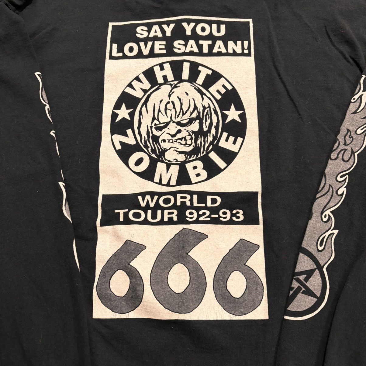 Anvil White Zombie 92–93 Tour Long Sleeve Tee USA XL Size US XL / EU 56 / 4 - 4 Thumbnail