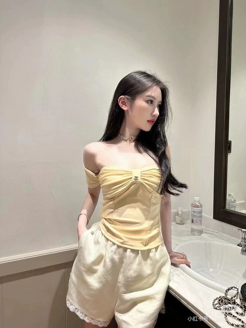 Chanel Chanel 23S spring and summer show yellow bow rhinestone de Size XS / US 0-2 / IT 36-38 - 9 Thumbnail