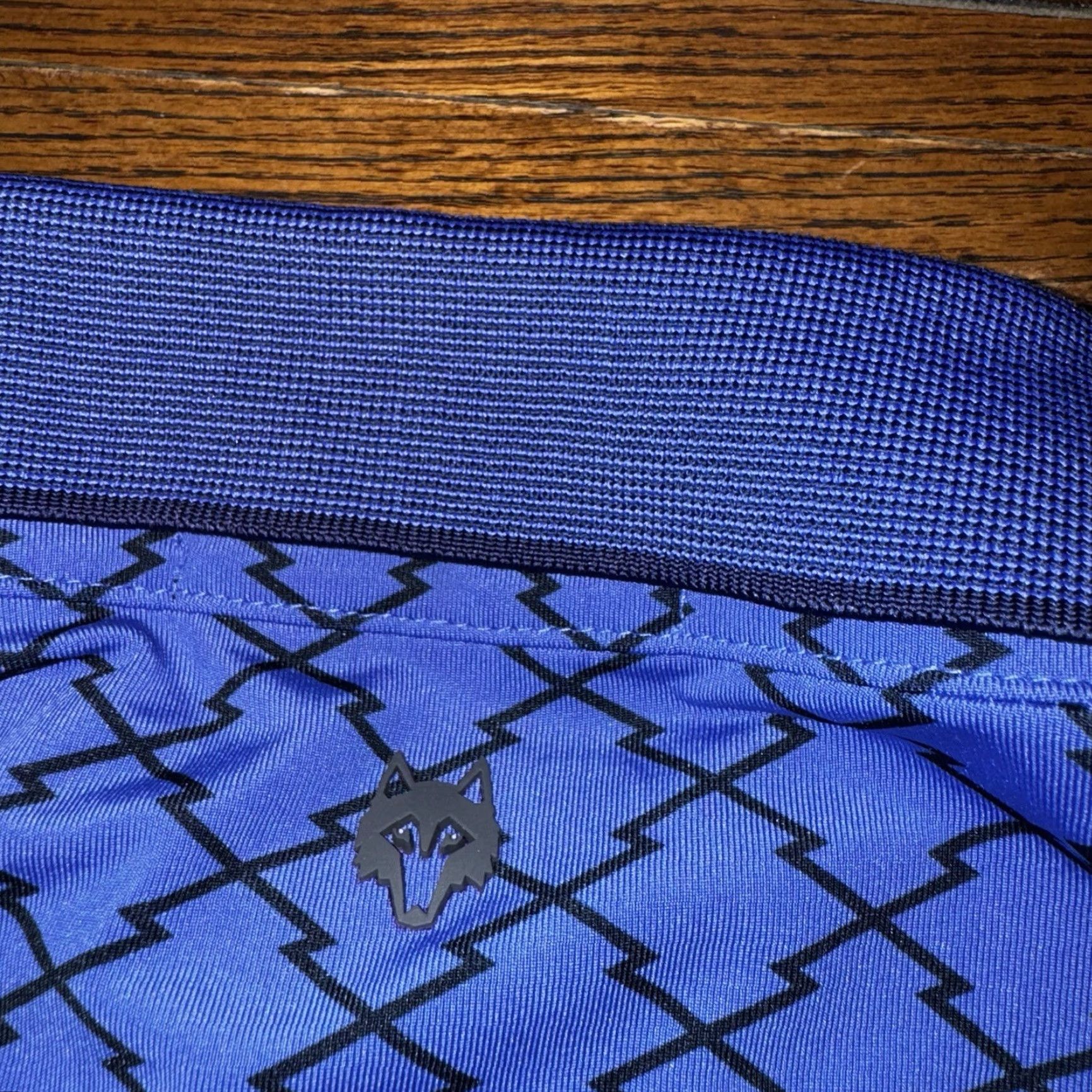 Vintage Greyson Polo Shirt Size Medium Blue Golf Logo Stretch Collar Short Sleeve Men's Polo Nevillewood Outdoor Golf Regular 90s? Size US M / EU 48-50 / 2 - 5 Thumbnail