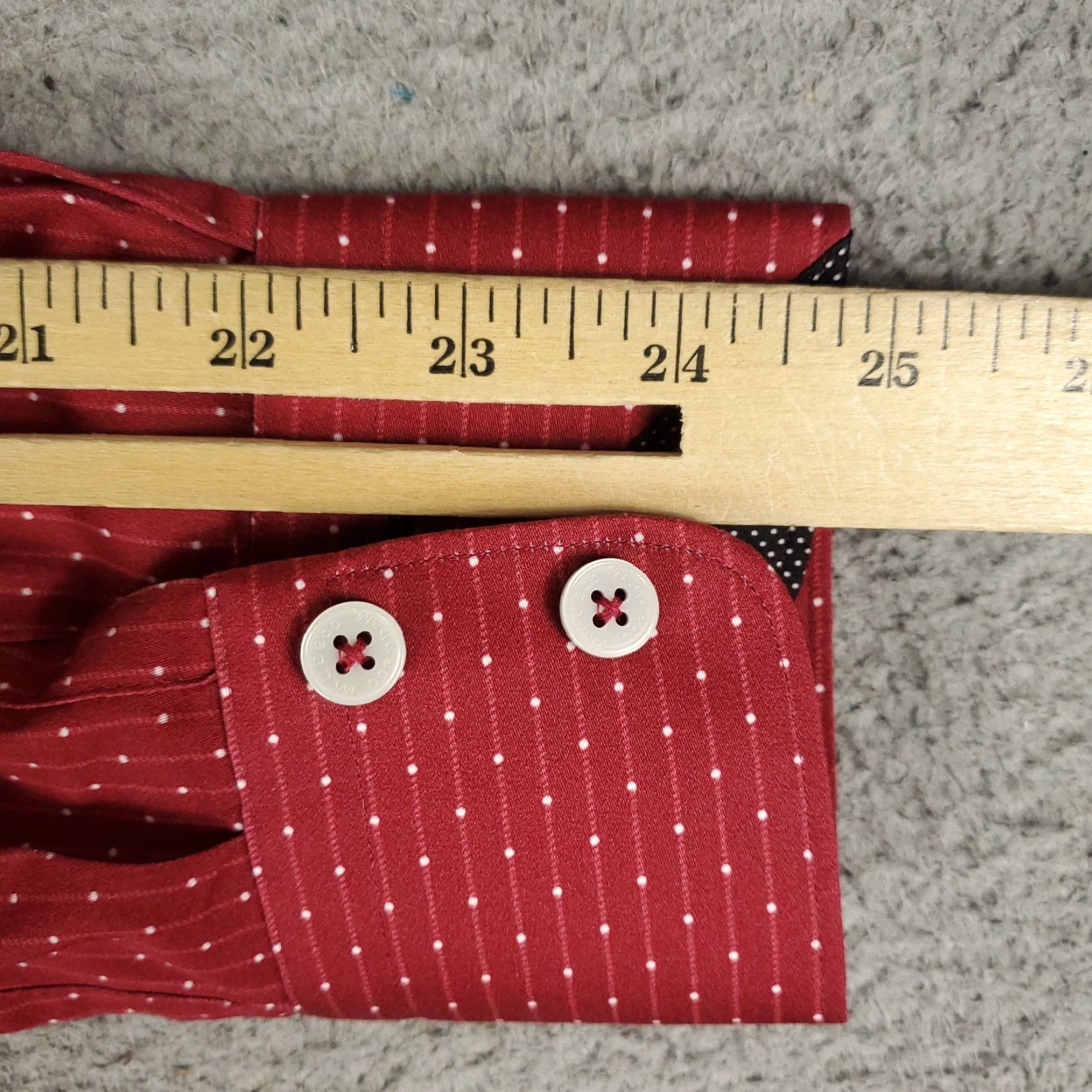 Maceoo Maceoo Shirt Mens Size Medium Red Striped Casual Button Up Long Sleeve - Button-Up, Cropped? Size US M / EU 48-50 / 2 - 7 Thumbnail