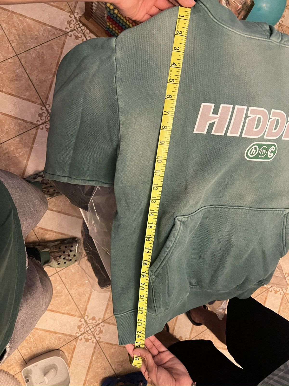 HIDDEN Hidden NY cracked logo hoodie | Medium Size US M / EU 48-50 / 2 - 6 Thumbnail