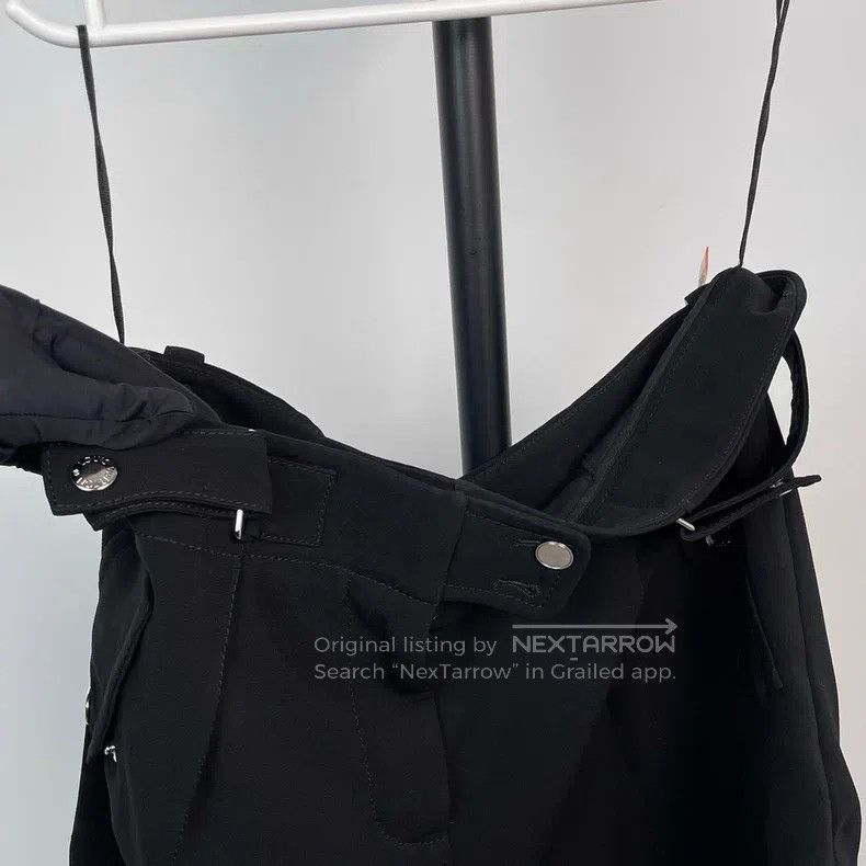 Louis Vuitton Louis Vuitton Black shorts Size US 40 / EU 56 - 3 Thumbnail