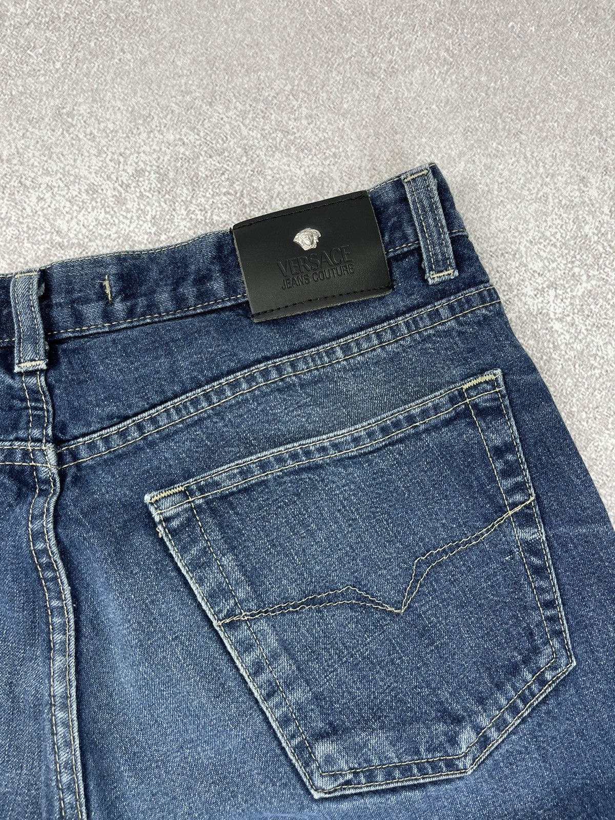 Versace Jeans Couture Versace Jeans Couture Luxury Denim Jeans Size 33 Size US 33 - 12 Thumbnail