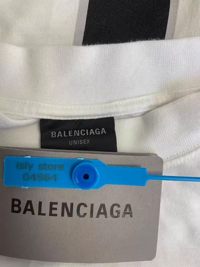 Balenciaga Balenciaga Letter Printed Round Neck Long Sleeve T-Shirt W Size US S / EU 44-46 / 1 - 4 Thumbnail