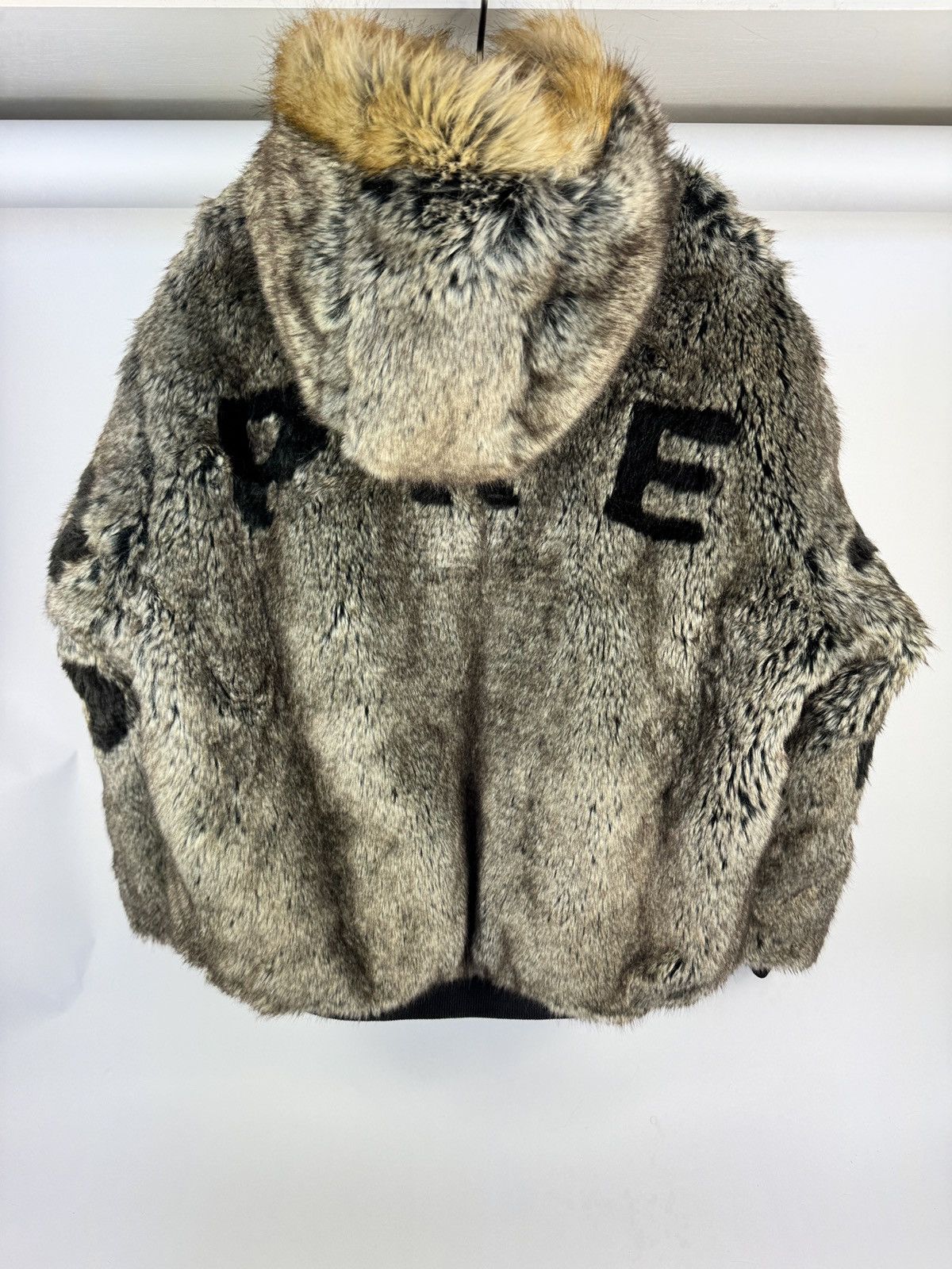 Supreme SUPREME FAUX FUR REVERSIBLE JACKET Size US L / EU 52-54 / 3 - 4 Thumbnail