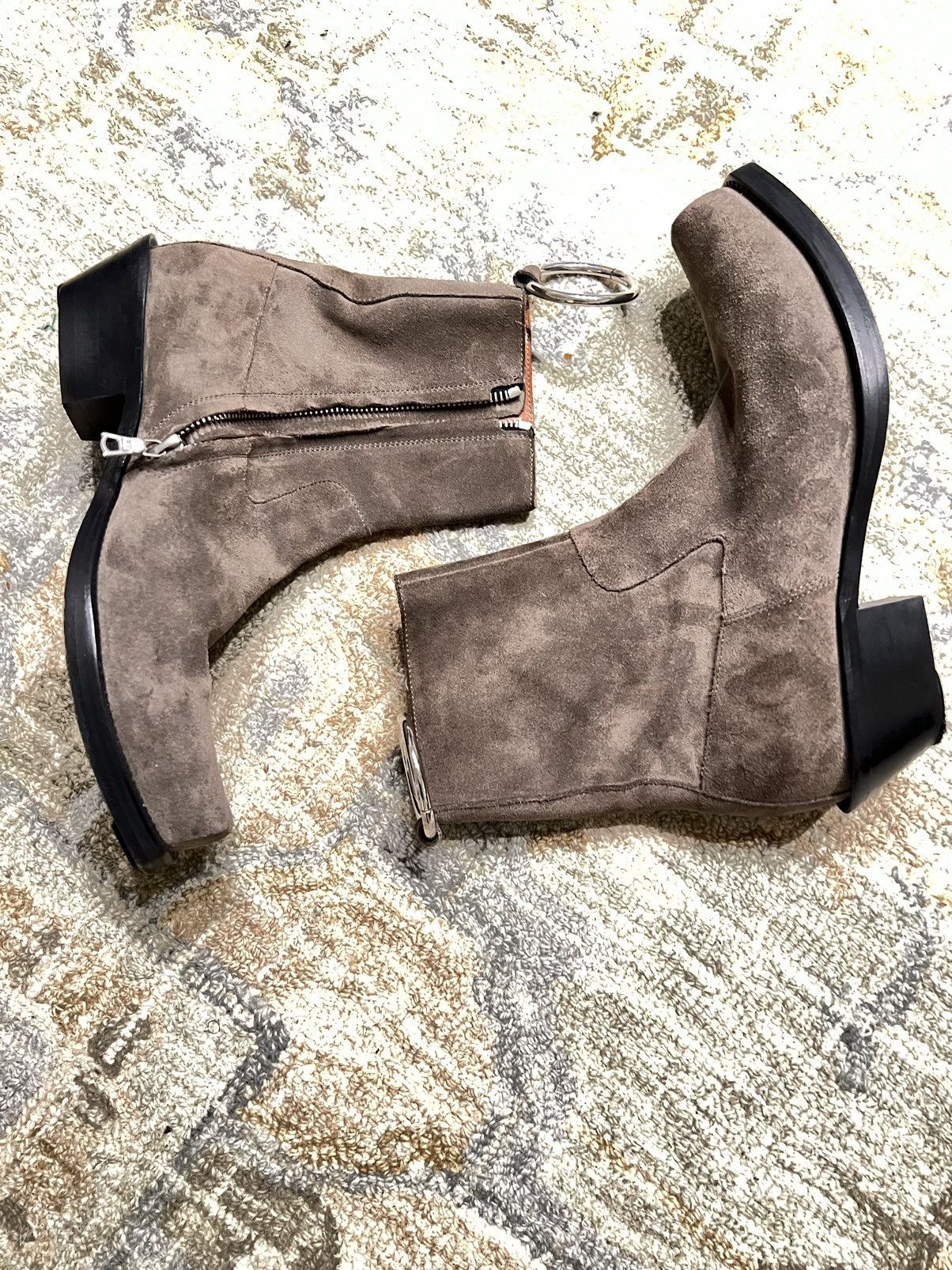 Vetements Vetements Taupe Suede Cowboy Ring Western Ankle Boots Size US 9 / EU 42 - 19 Thumbnail