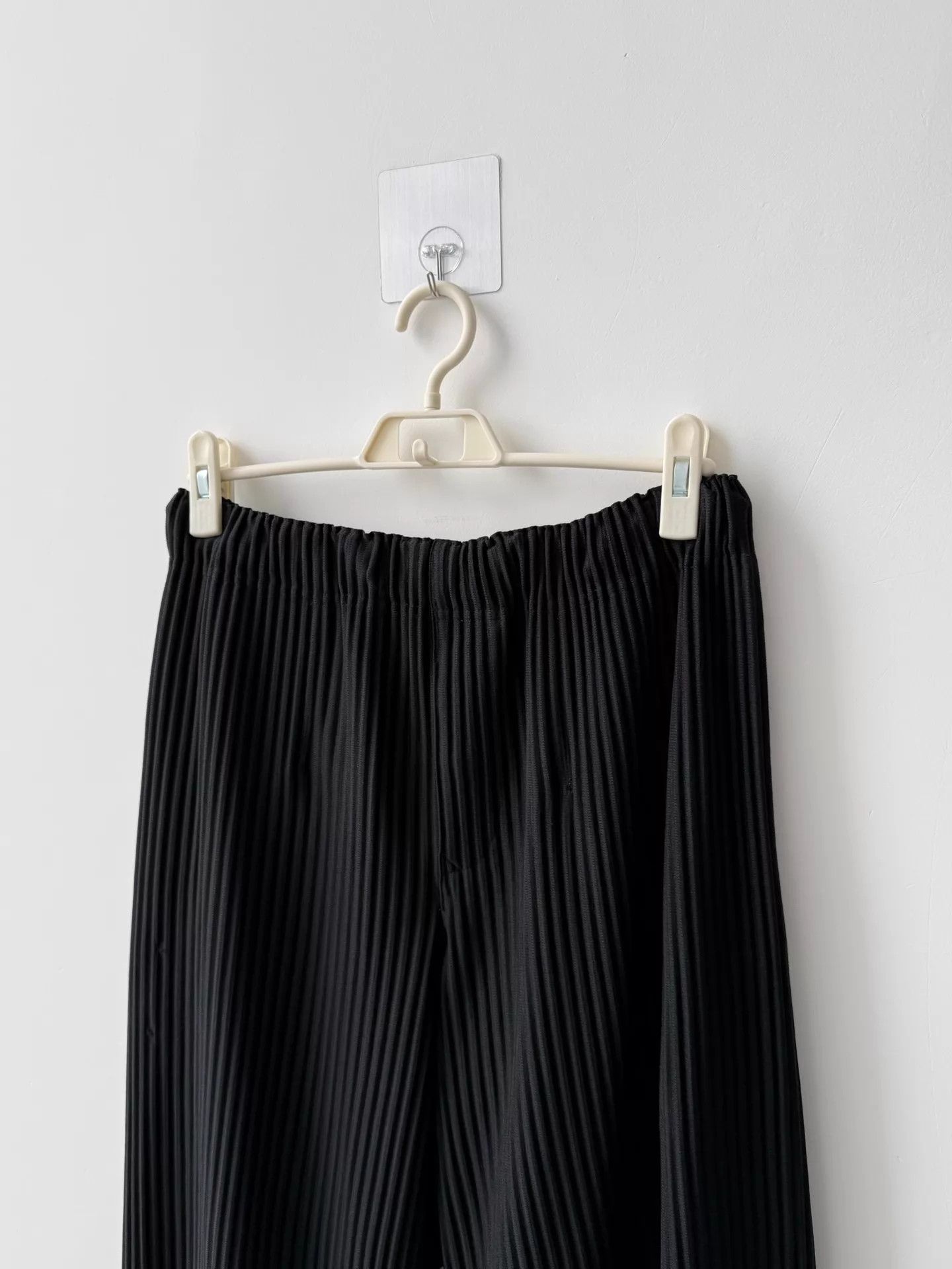 Homme Plisse Issey Miyake Issey Miyake HOMME PLISSÉ mid pants black size 2 Size US 32 / EU 48 - 5 Thumbnail