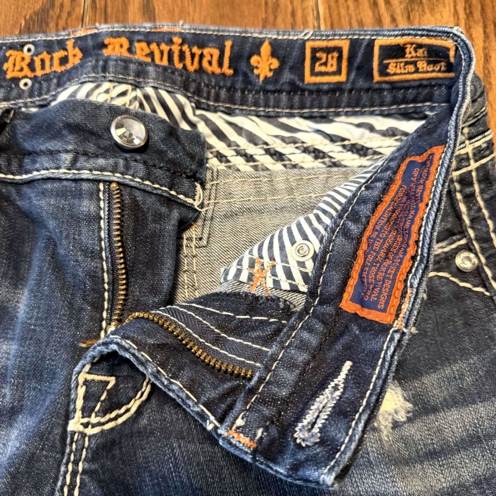 Vintage Rock Revival Kai Boot Jeans Womens Size 28 Blue Denim Bling Rhinestone Embroidered Thumb? Size 29" - 6 Thumbnail