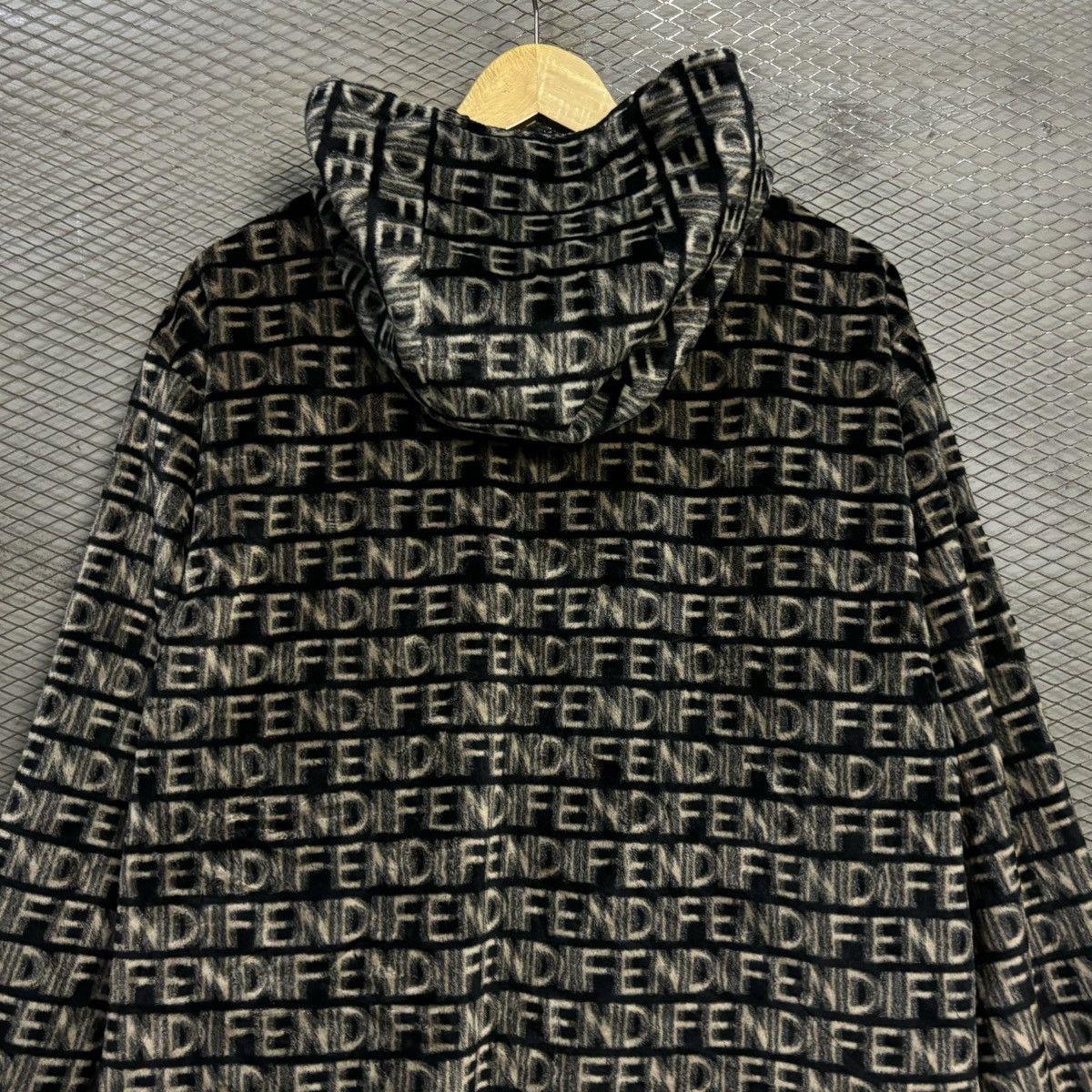 Fendi Vintage Fendi Zucca Motion Monogram Span Reversible Jacket Size US M / EU 48-50 / 2 - 7 Thumbnail