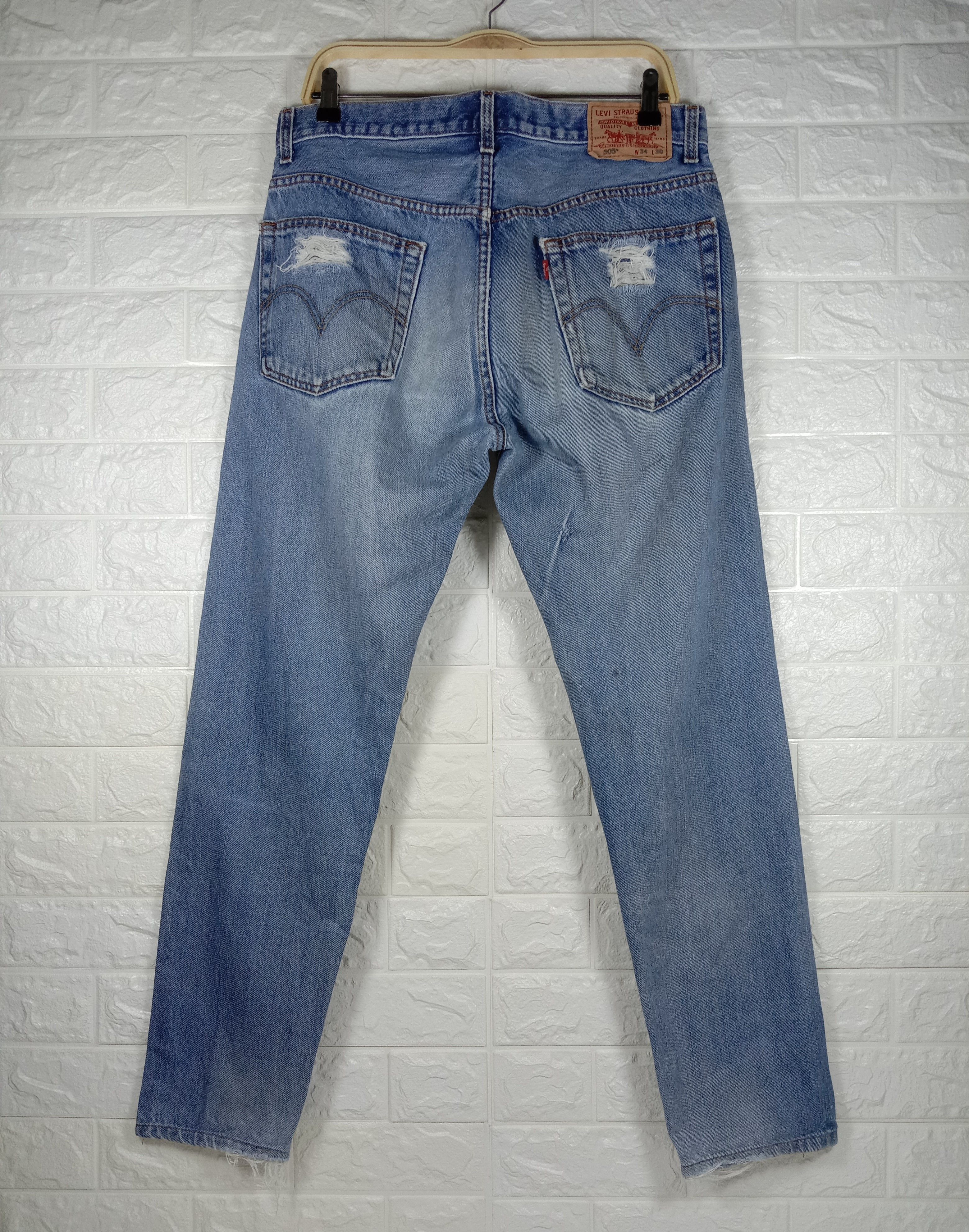 Levi's Vintage Levi’s 505 Ripped Jeans Regular Fit Distressed Denim Size US 34 / EU 50 - 5 Thumbnail