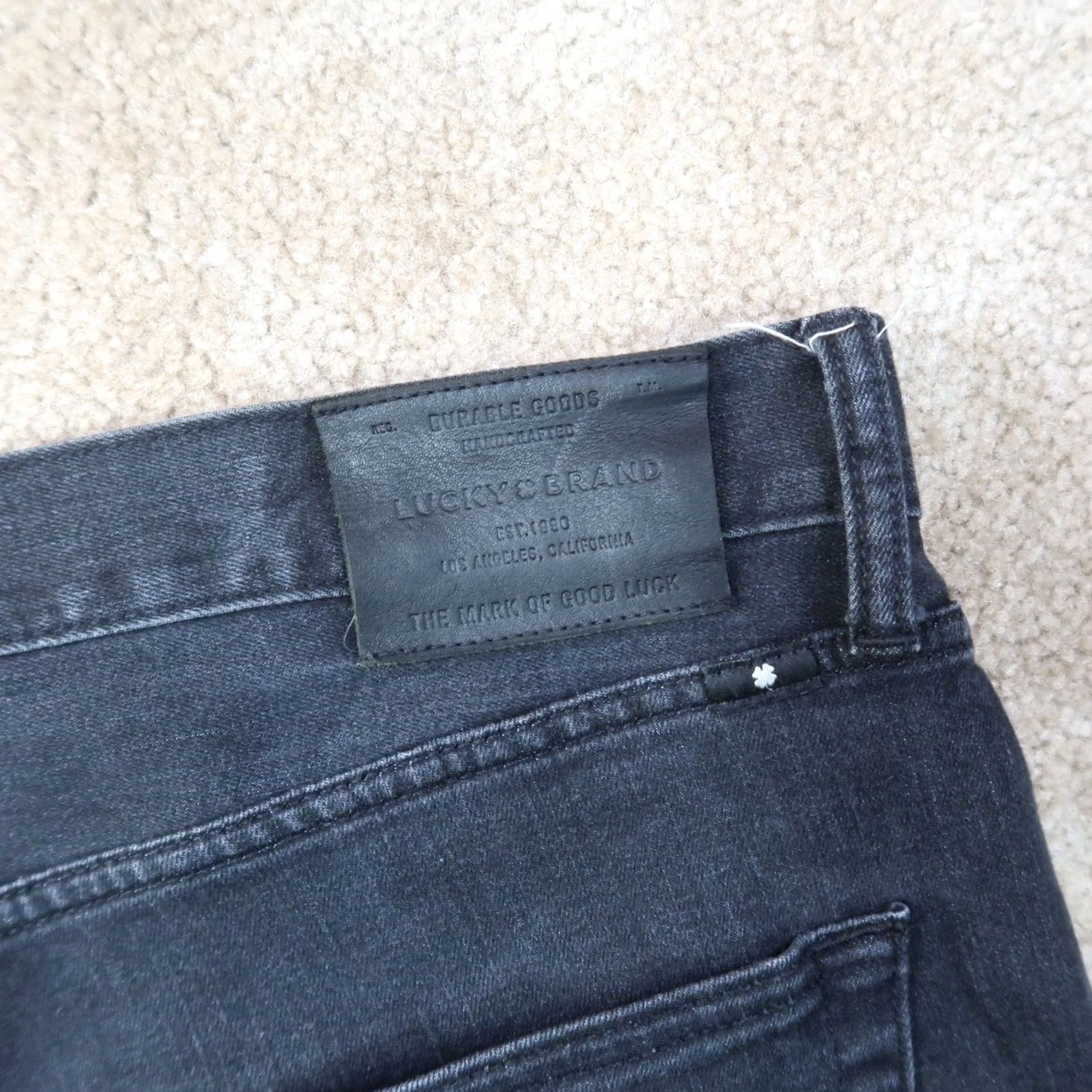 Lucky Brand Lucky Brand 410 Jeans Men's 36x30 Slim Straight Denim Black 5-Pocket Belt Loops Regular Cotton Blend Zip Closure Distressed No Vintage No Distressed? Size US 36 / EU 52 - 6 Thumbnail
