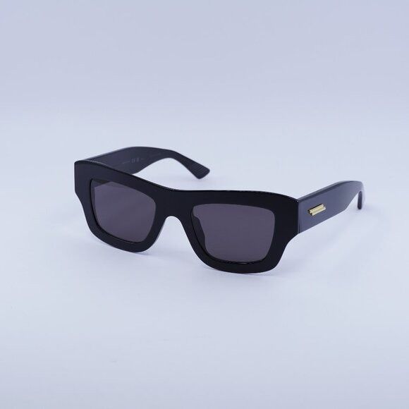 Bottega Veneta Bottega Veneta BV1357S 001 Sunglasses Black Square Frame Size ONE SIZE - 1 Thumbnail