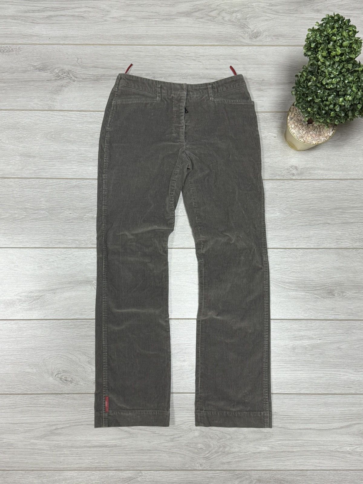 Prada Prada red tab corduroy velvet pants vintage zip Size 27" / US 4 / IT 40 - 2 Thumbnail