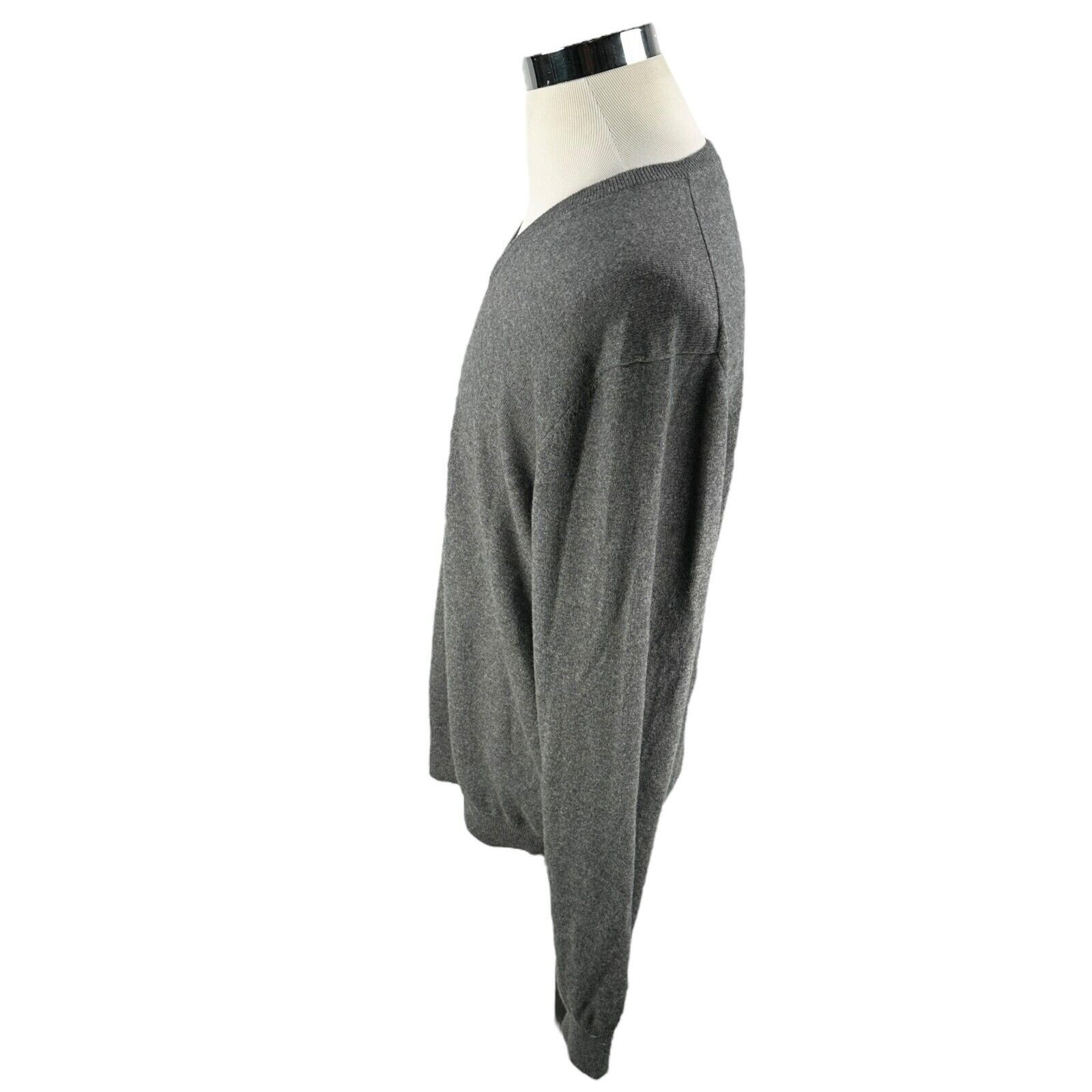 Neiman Marcus Neiman Marcus Cloud Cashmere Sweater XL Gray V-Neck Pullover Size US XL / EU 56 / 4 - 3 Thumbnail