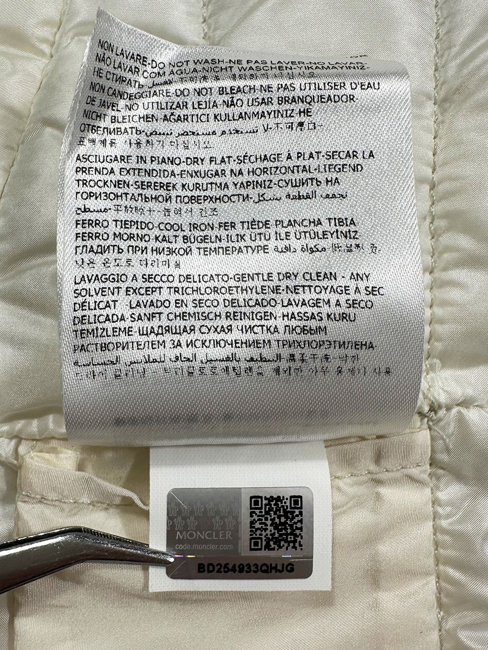 Moncler Moncler Nylon Biker Jacket Size M / US 6-8 / IT 42-44 - 15 Thumbnail
