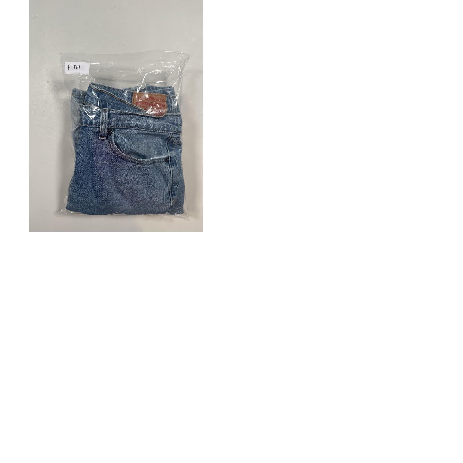 Levi's Levi's 505 Jeans Mens 36x32 Blue Light Wash Denim Regular Straight Leg Distressed Jeans Regular Fit Mens 36x32 Size US 36 / EU 52 - 9 Thumbnail