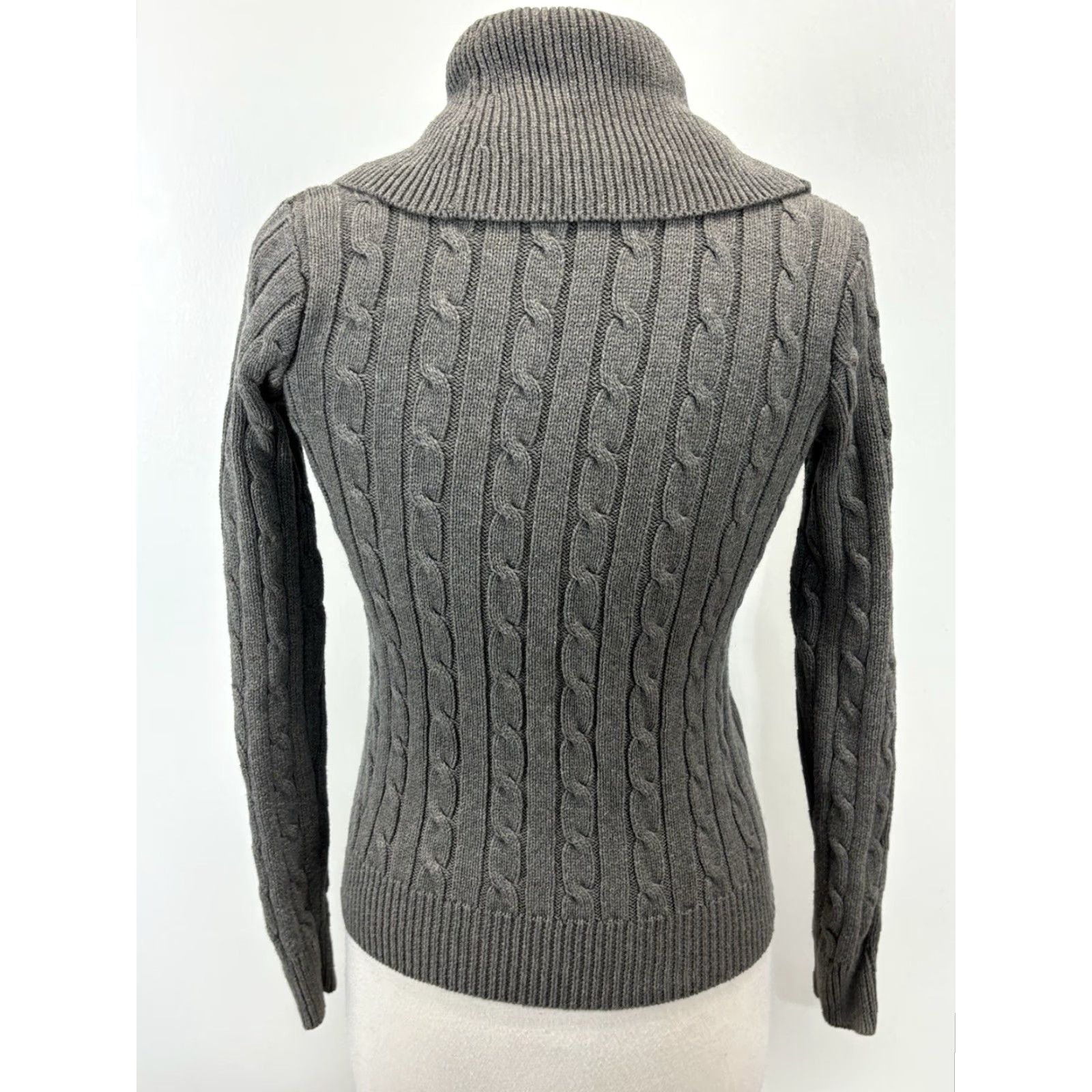 Polo Ralph Lauren Ralph Lauren Sport Cardigan Shirt Women S Gray Cable-Knit Shawl Collar Preppy Vintage? (Note: Avoid adds) Size S / US 4 / IT 40 - 3 Thumbnail