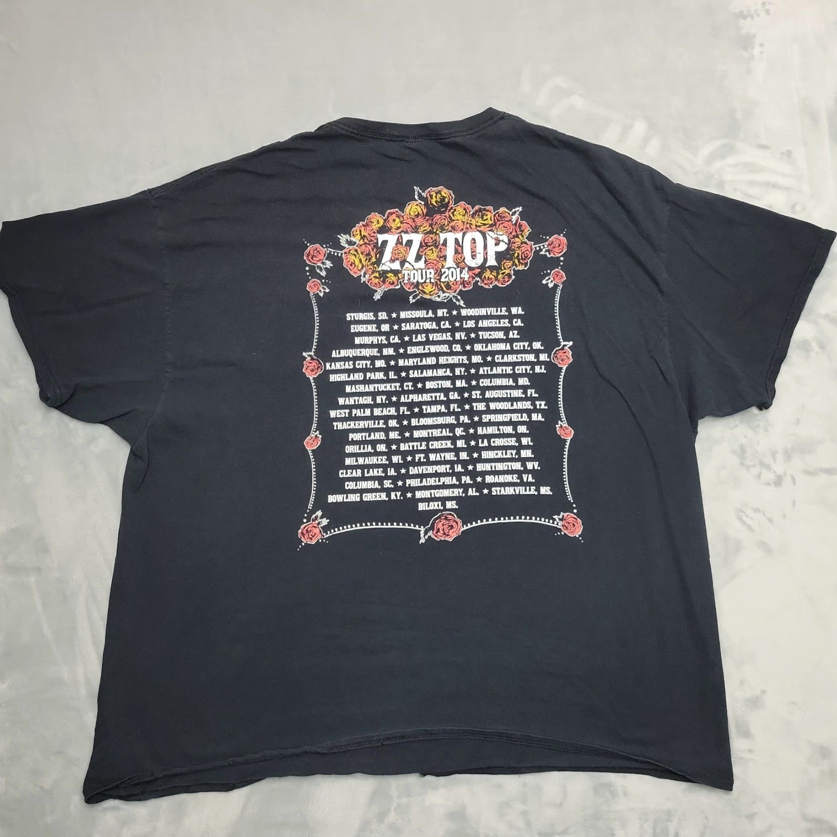 Vintage VINTAGE ZZ Top 2014 Tour TEE Mens XL Black Graphic Band Shirt Rock Concert Short Sleeve Crew Neck Cotton Jersey Logo Modern Size US XL / EU 56 / 4 - 5 Thumbnail