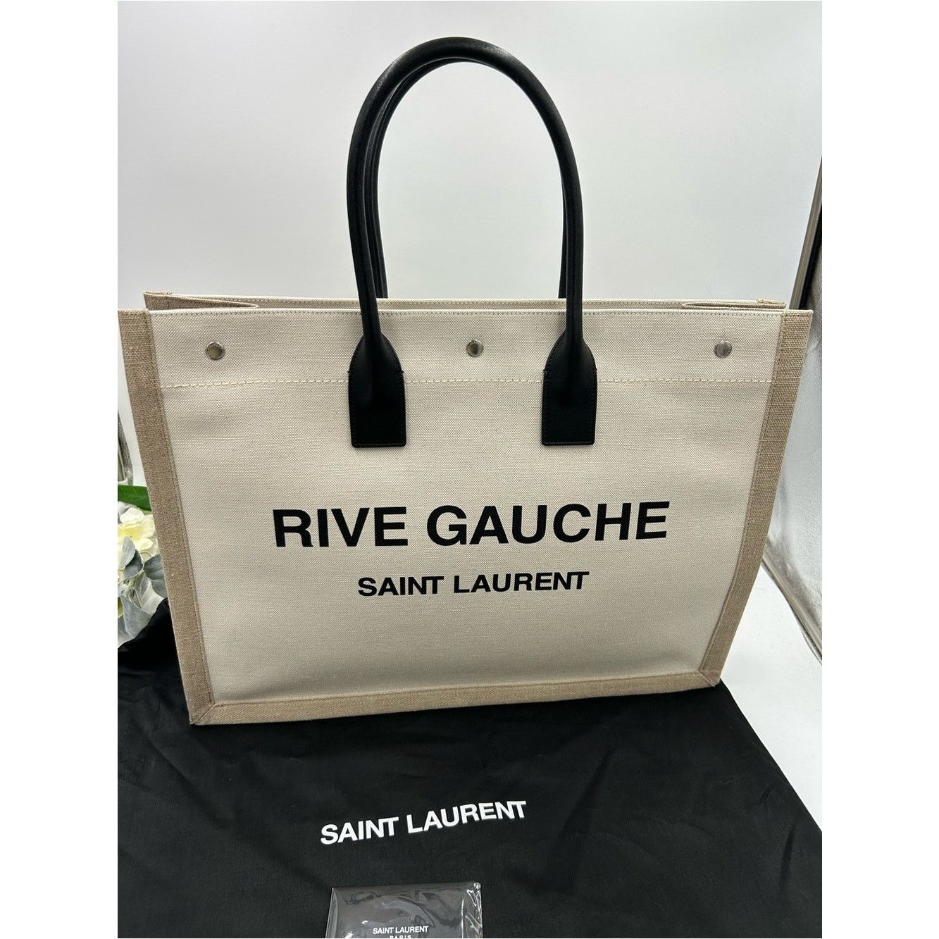 Saint Laurent Paris Saint Laurent Rive Gauche Canvas Tote Bag in Cream and Black Size ONE SIZE - 1 Thumbnail