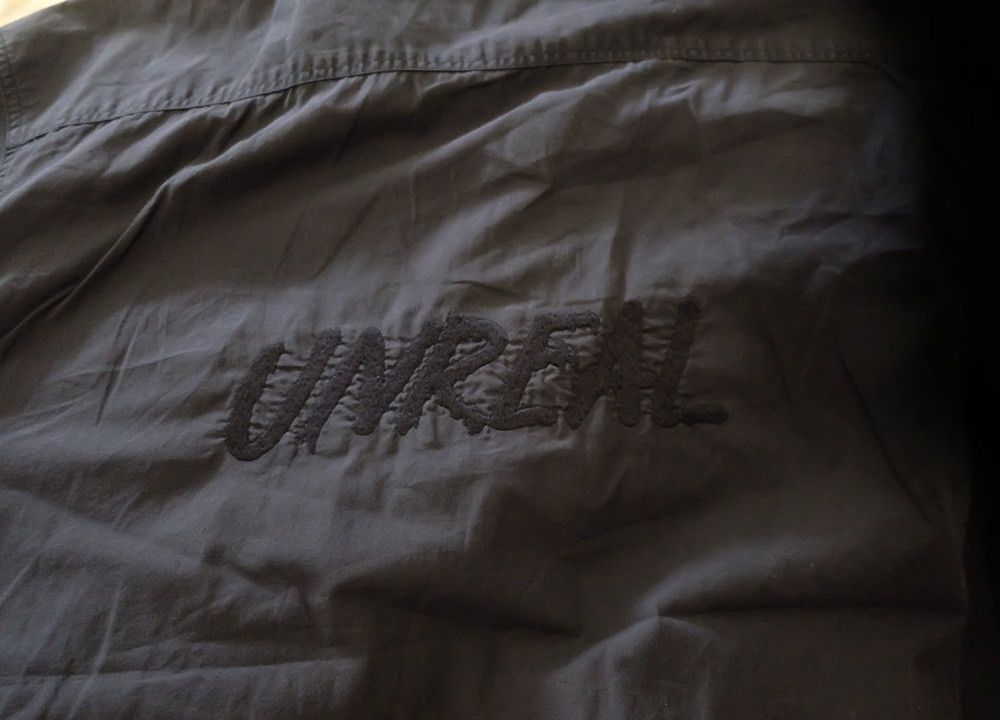 Other Greyhound "Unreal" Shirt Size US S / EU 44-46 / 1 - 4 Thumbnail