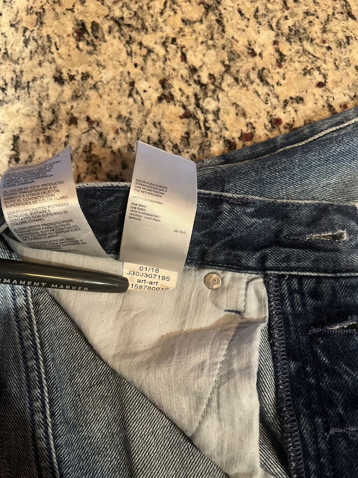 Calvin Klein Calvin Klein Paint Splatter Slim Jeans 32x32. Size US 32 / EU 48 - 4 Thumbnail