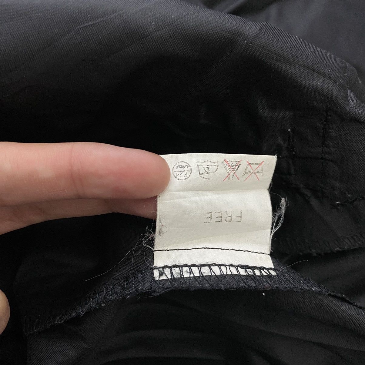 Japanese Brand × Michiko Koshino London MICHIKO LONDON KOSHINO Japanese Designer Brand Print Black Size US XL / EU 56 / 4 - 4 Thumbnail