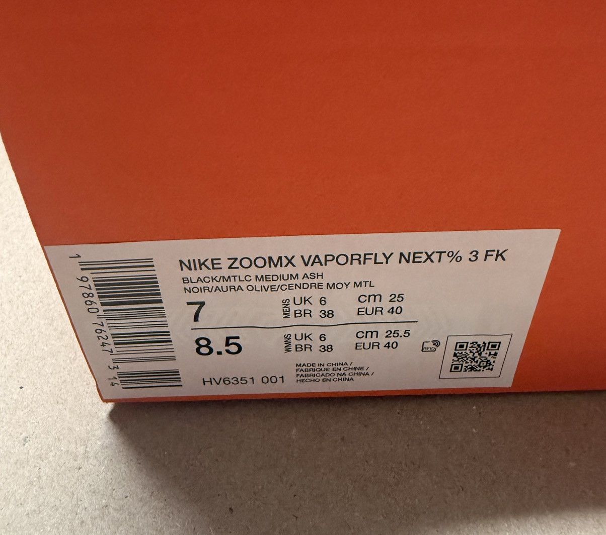 Nike Nike Zoom X Vaporfly Next 3% men’s size 7 running shoes NEW! Size US 7 / EU 40 - 6 Thumbnail