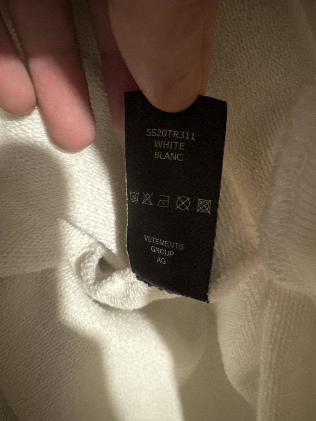 Vetements Vetements Hoodie 2020 Collection Size US L / EU 52-54 / 3 - 7 Thumbnail