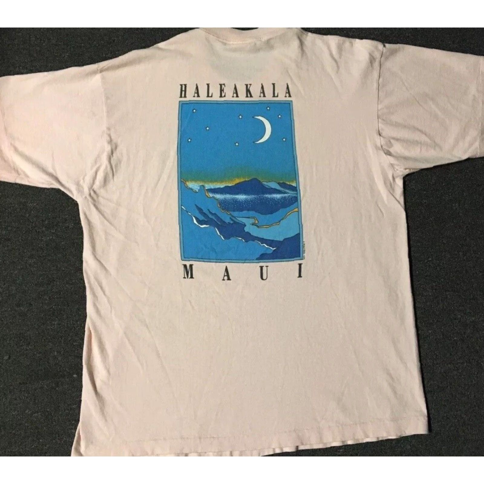Vintage VINTAGE Haleakala Maui Hawaii Faded Shirt XL - 80s Ocean Beach Surf Grunge Graphic Tee Men Pink Size US XL / EU 56 / 4 - 2 Thumbnail