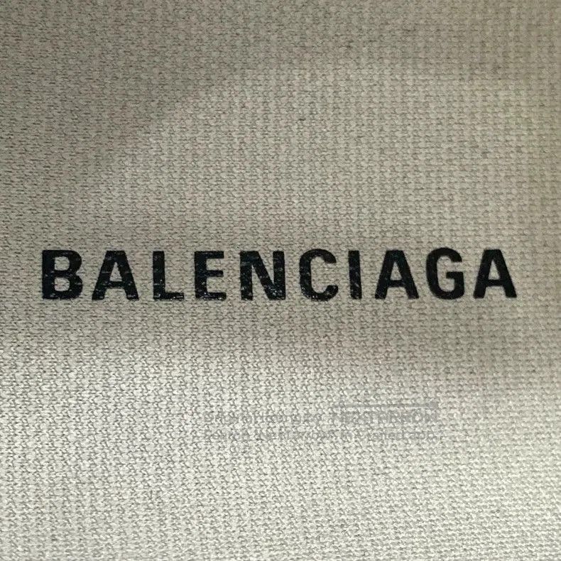 Balenciaga Balenciaga Runner Casual Sneakers in Gray. Size US 10 / EU 43 - 8 Thumbnail