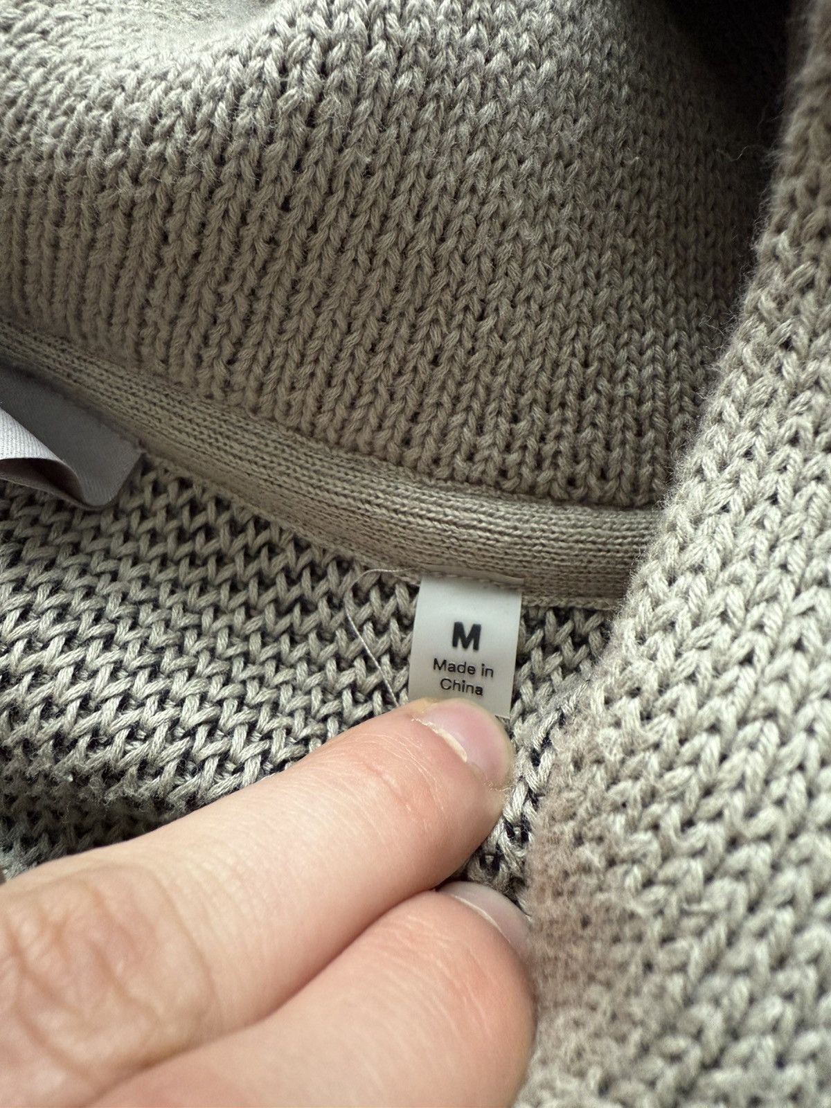 Essentials Essentials hoodie olive Size US M / EU 48-50 / 2 - 6 Thumbnail