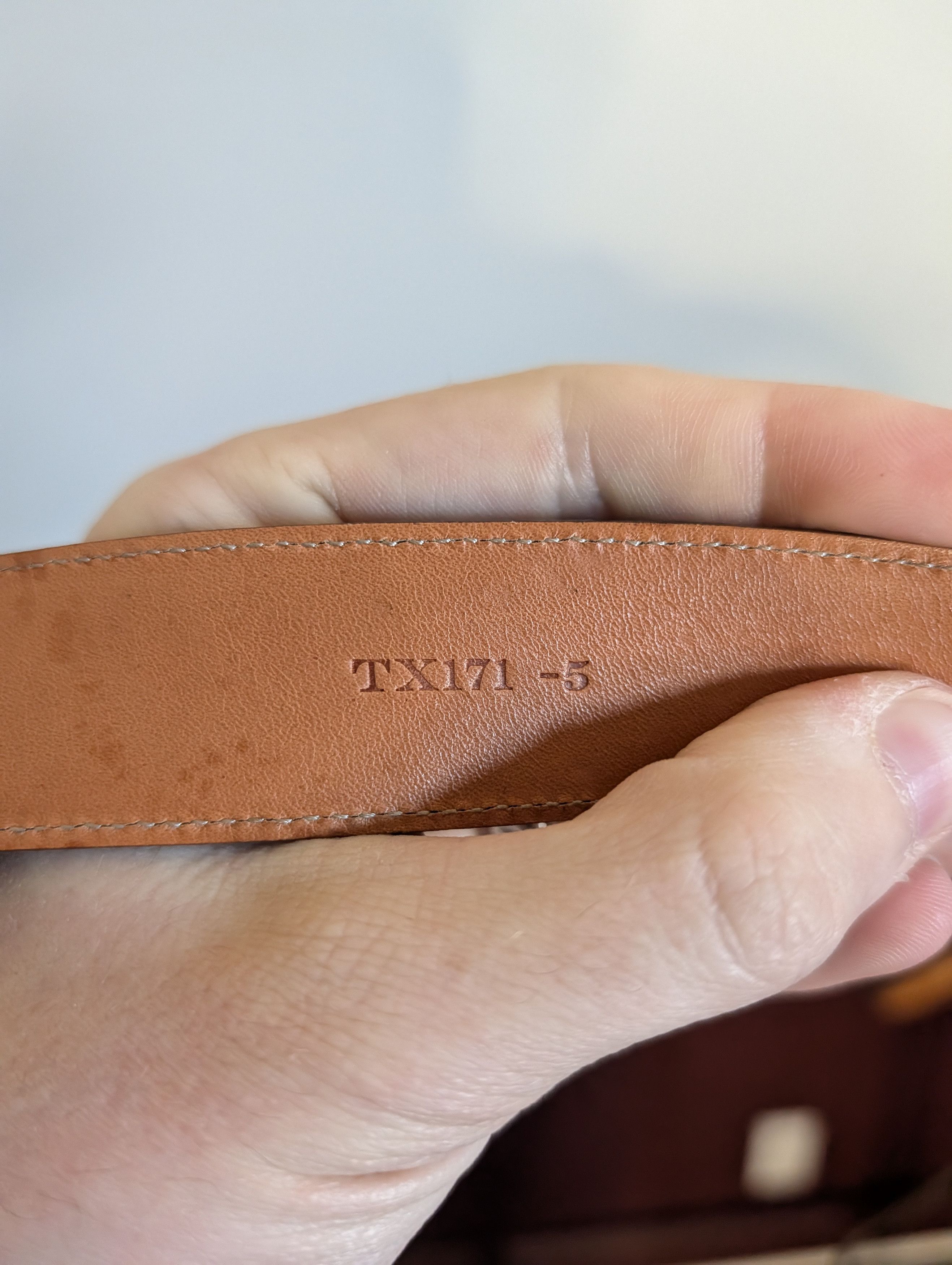 Trafalgar MiUSA brown hand polished cortina leather gold buckle belt Size 40 - 9 Thumbnail