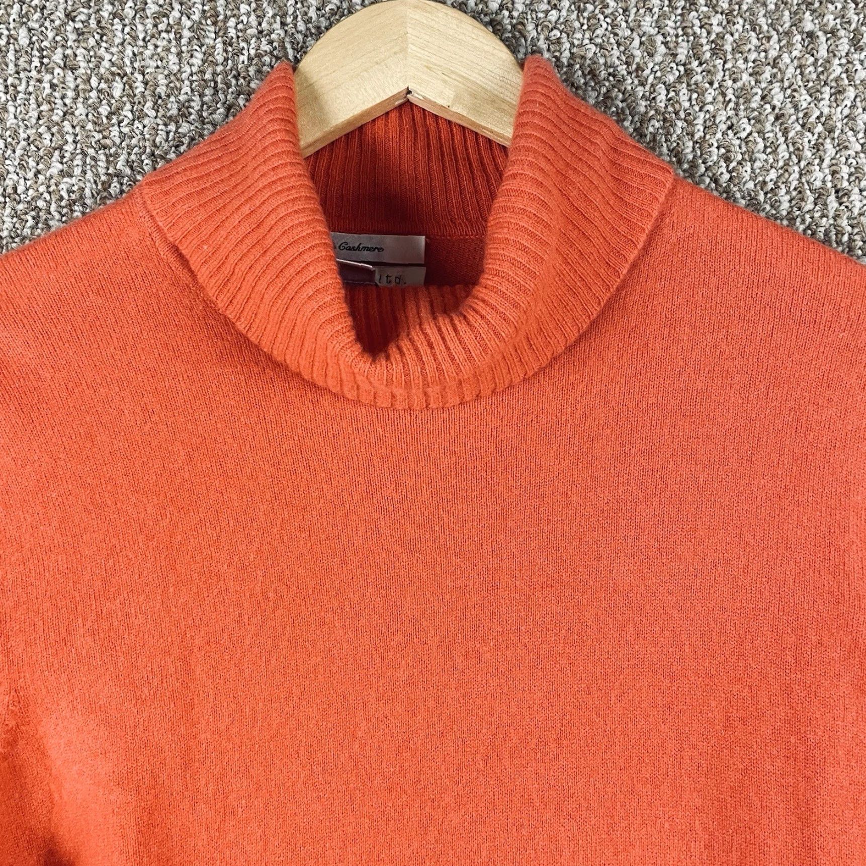 Vintage VINTAGE Pursuits Ltd Sweater Shirt Womens L Orange 100% Cashmere Turtleneck Knit Pullover 80s 90s City Classic Fall Winter Spring Size L / US 10 / IT 46 - 2 Thumbnail