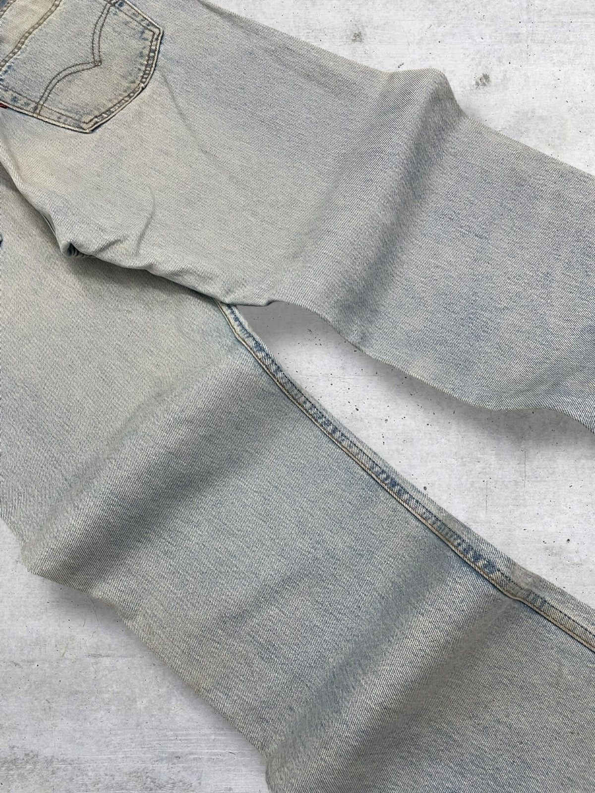 Levi's Vintage Clothing VINTAGE 501 LEVIS USA DESIGNER 90S OG RIPPED MUDWASH DENIM Size US 32 / EU 48 - 14 Thumbnail