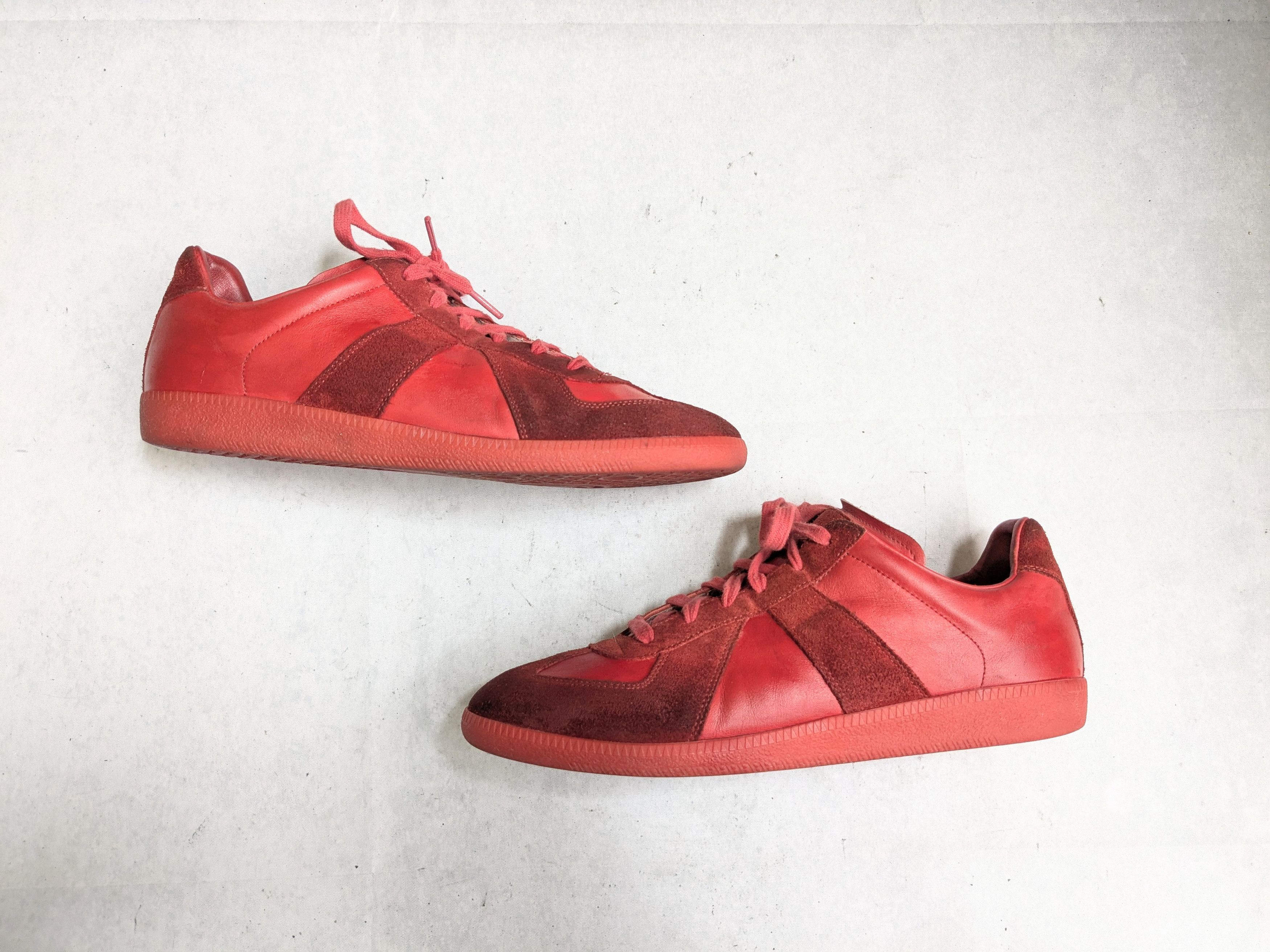 Maison Margiela Maison Margiela Replica GAT Red 10.5 43.5 Low Tops Size US 10.5 / EU 43-44 - 1 Thumbnail