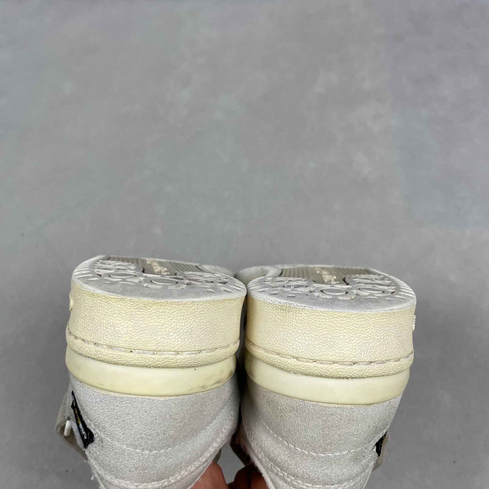 Adidas Adidas Forum Low Mens Off White Silver Metallic Sneakers 5.5 Size US 5.5 / EU 38 - 11 Thumbnail