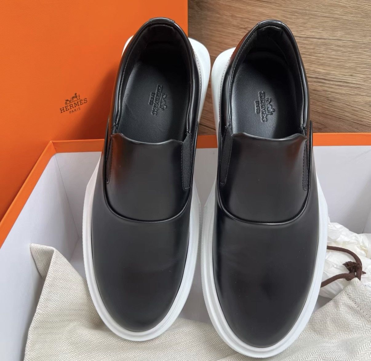 Hermes Hermès Hiro Black and White Glossy Slip-on Shoes J41 Size US 8 / EU 41 - 2 Thumbnail