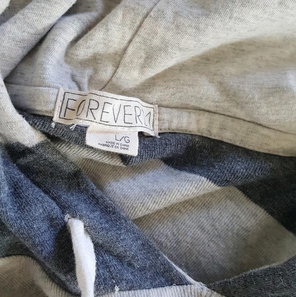 Forever 21 Shades Of Grey Cropped Sweatshirt Size L / US 10 / IT 46 - 4 Thumbnail